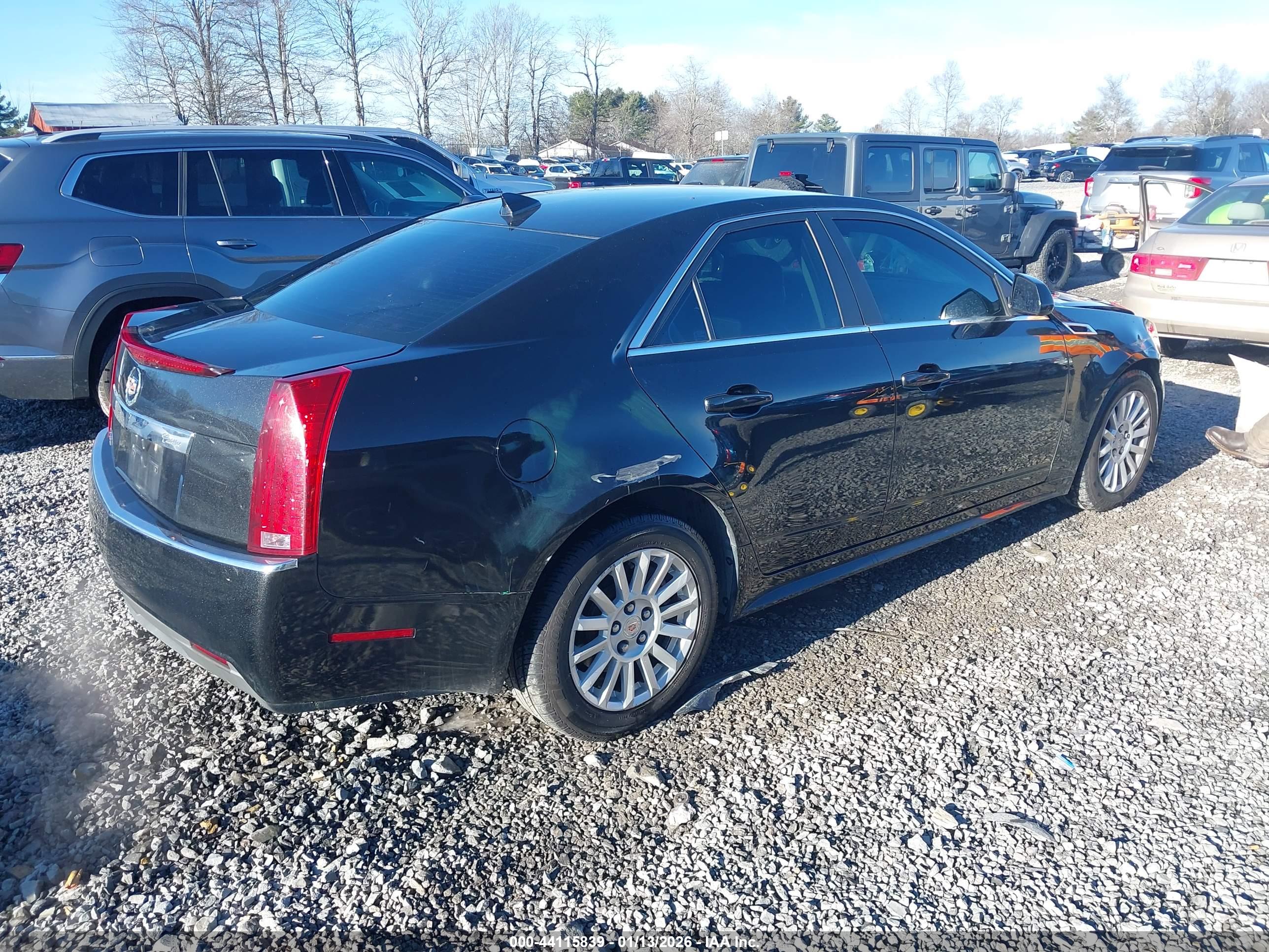 CADILLAC CTS image 4