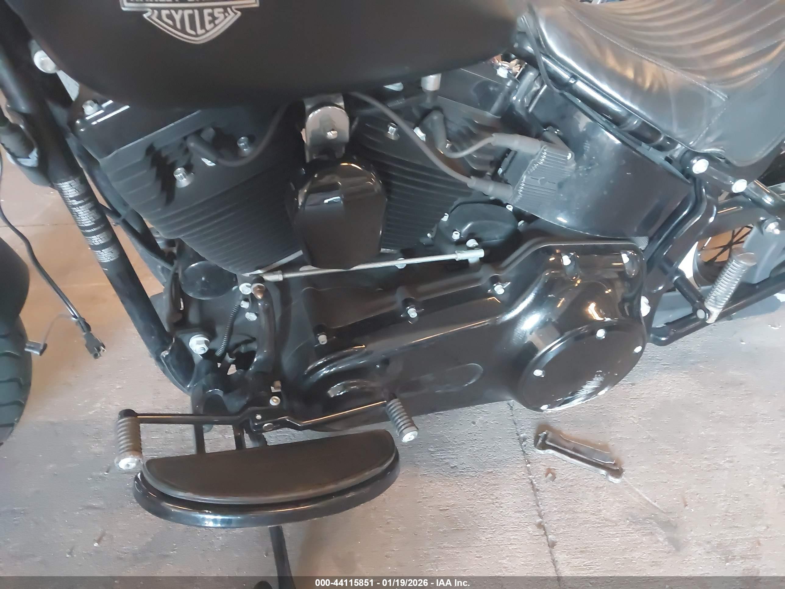HARLEY-DAVIDSON FLS image 9