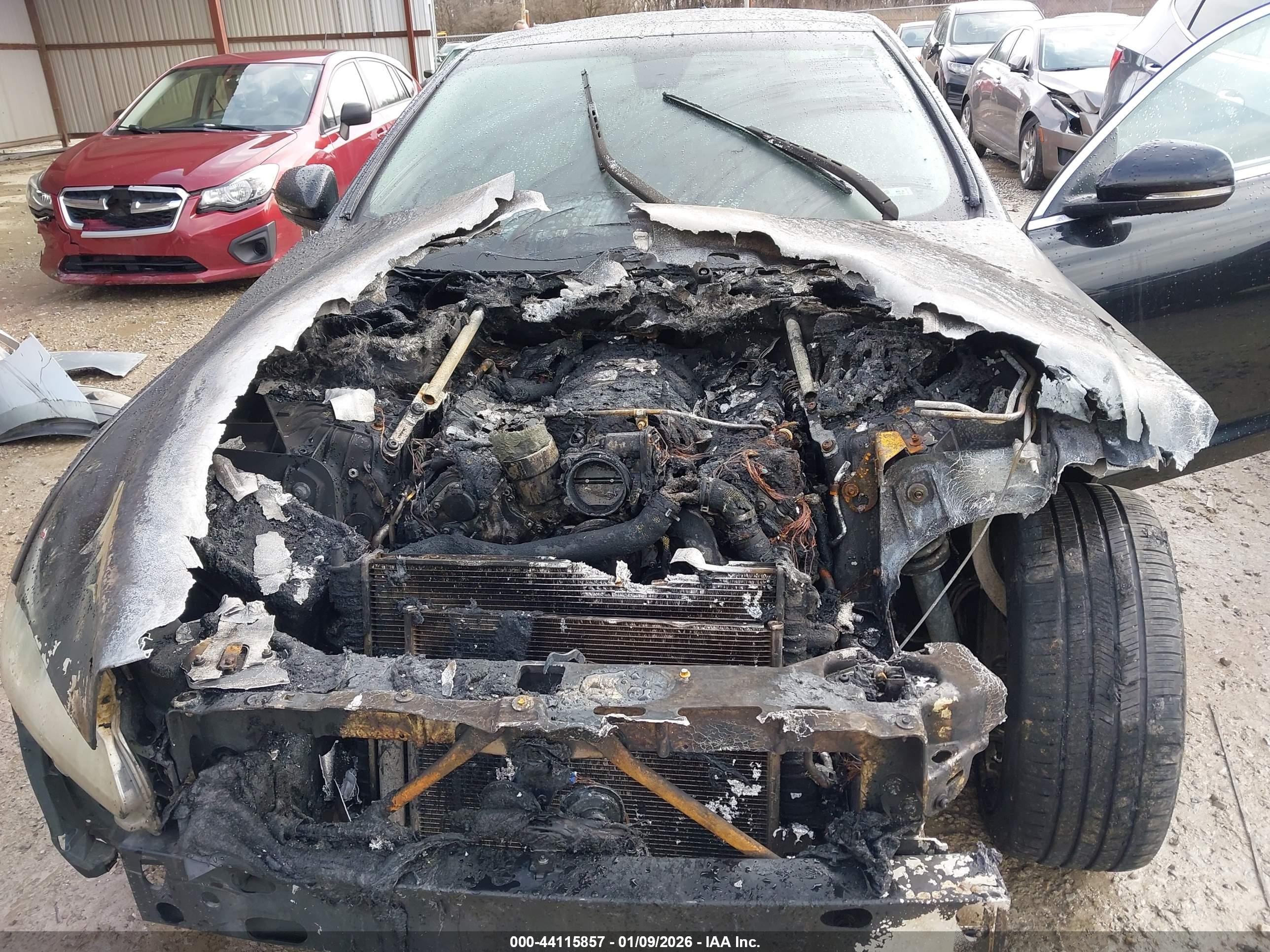 JAGUAR XJ image 10