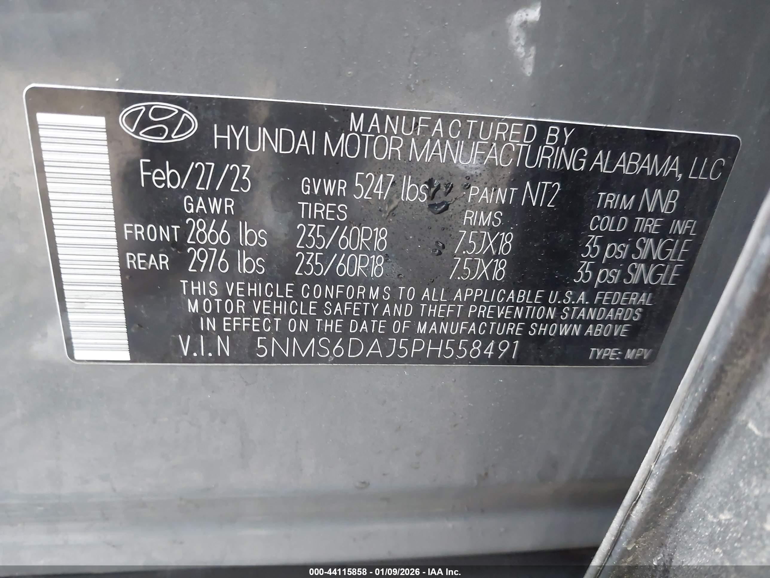 HYUNDAI SANTA image 9