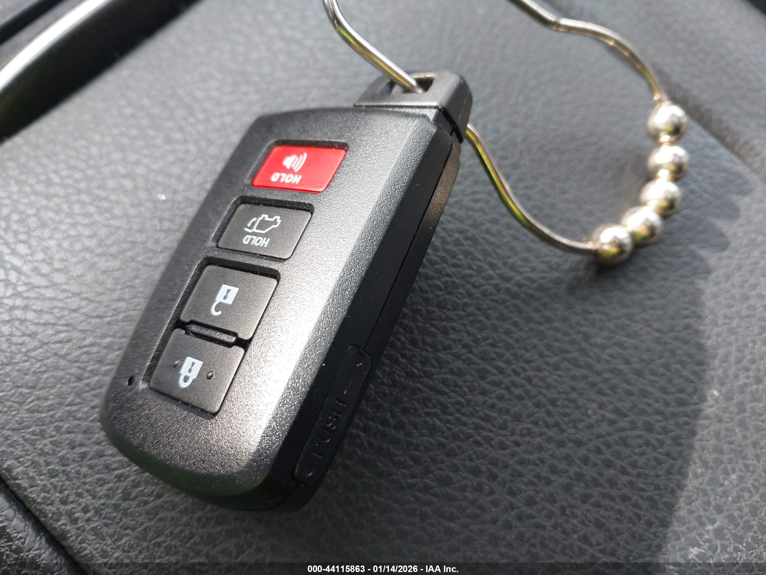 TOYOTA HIGHLANDER image 11