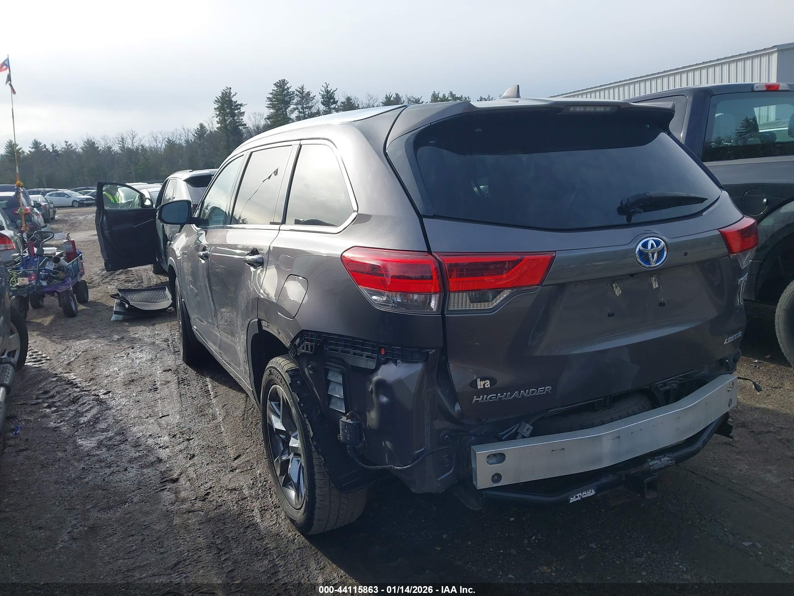 TOYOTA HIGHLANDER image 3