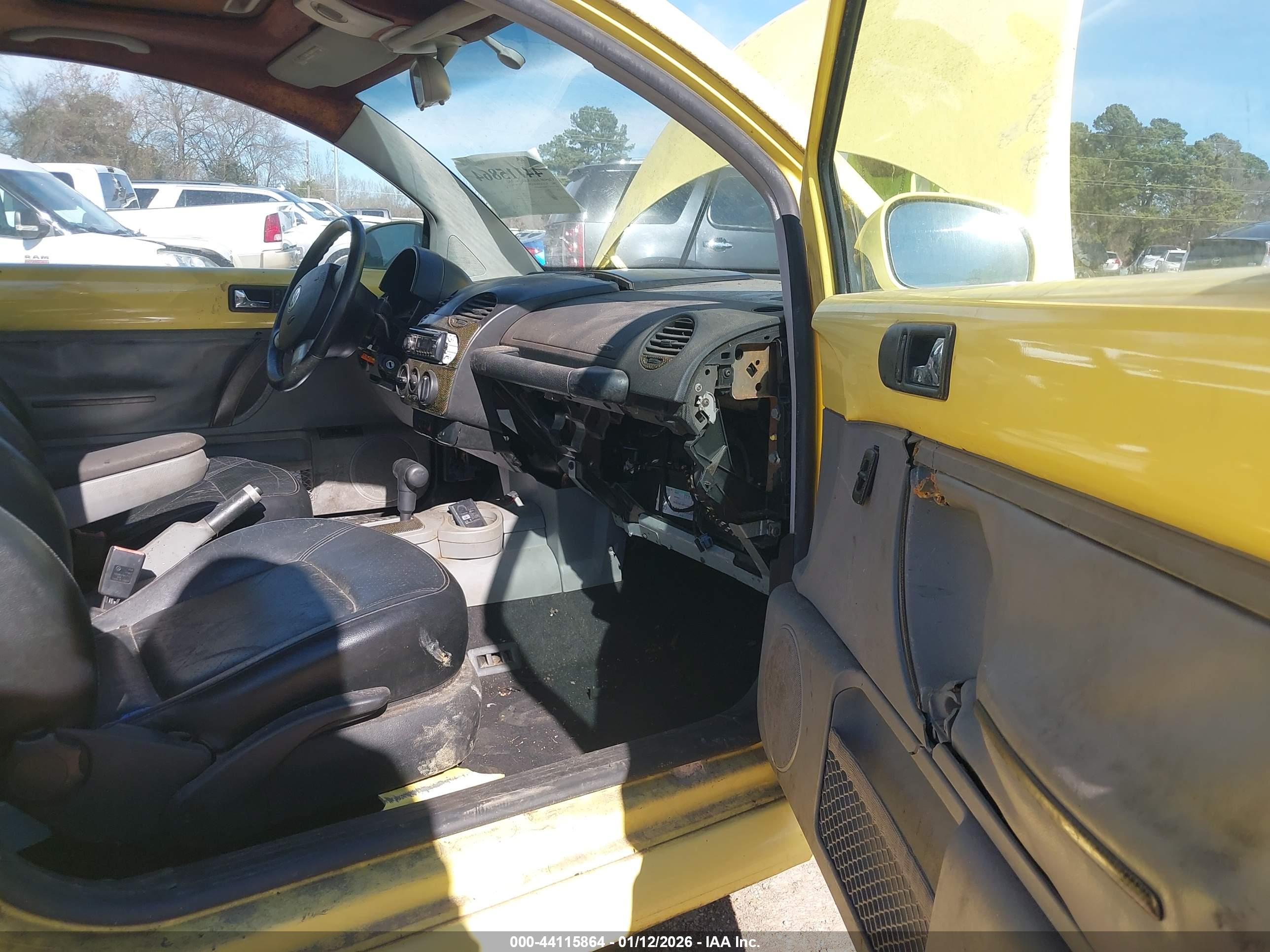 VOLKSWAGEN NEW image 5