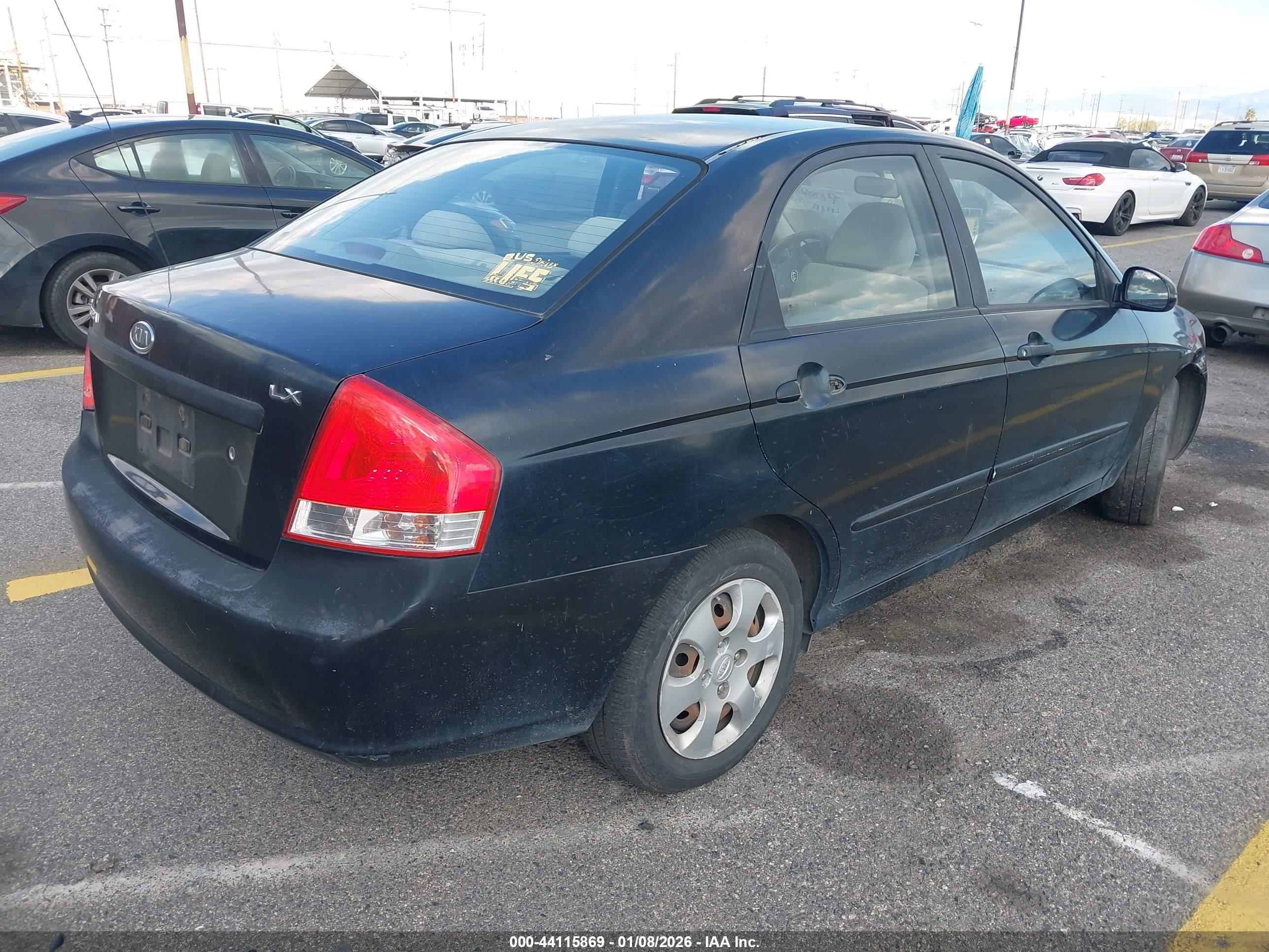 KIA SPECTRA image 4