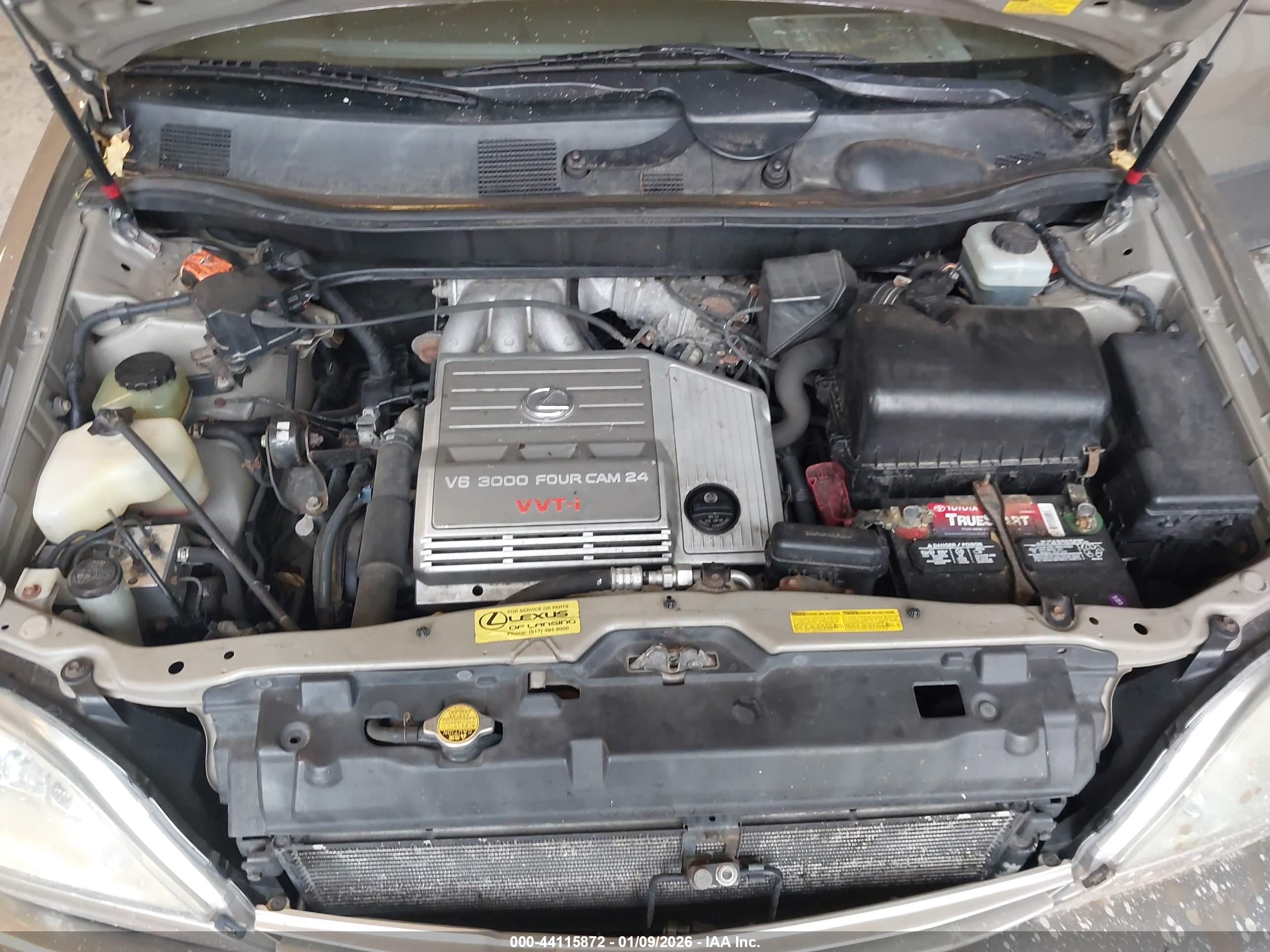 LEXUS RX image 10