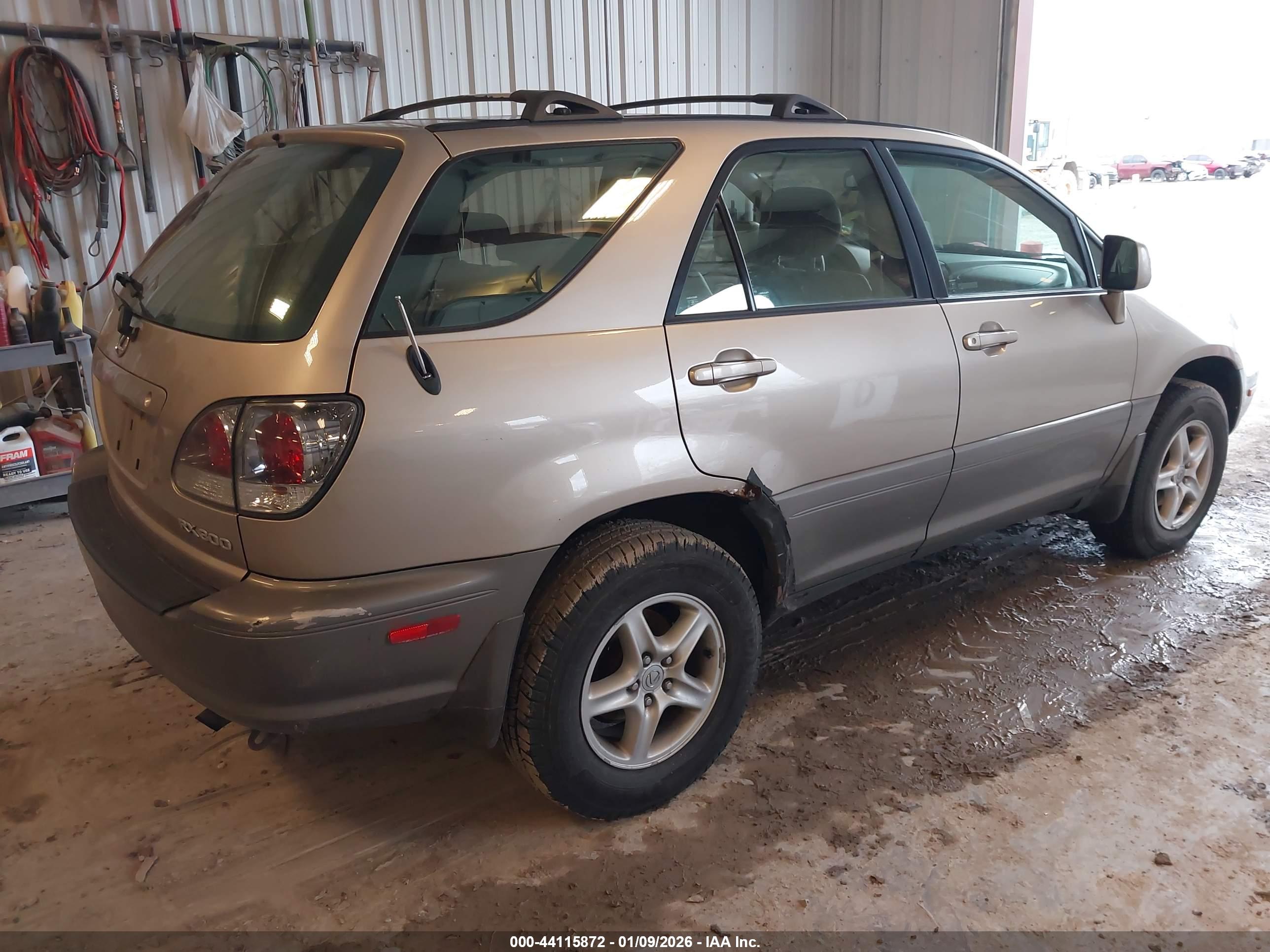 LEXUS RX image 4