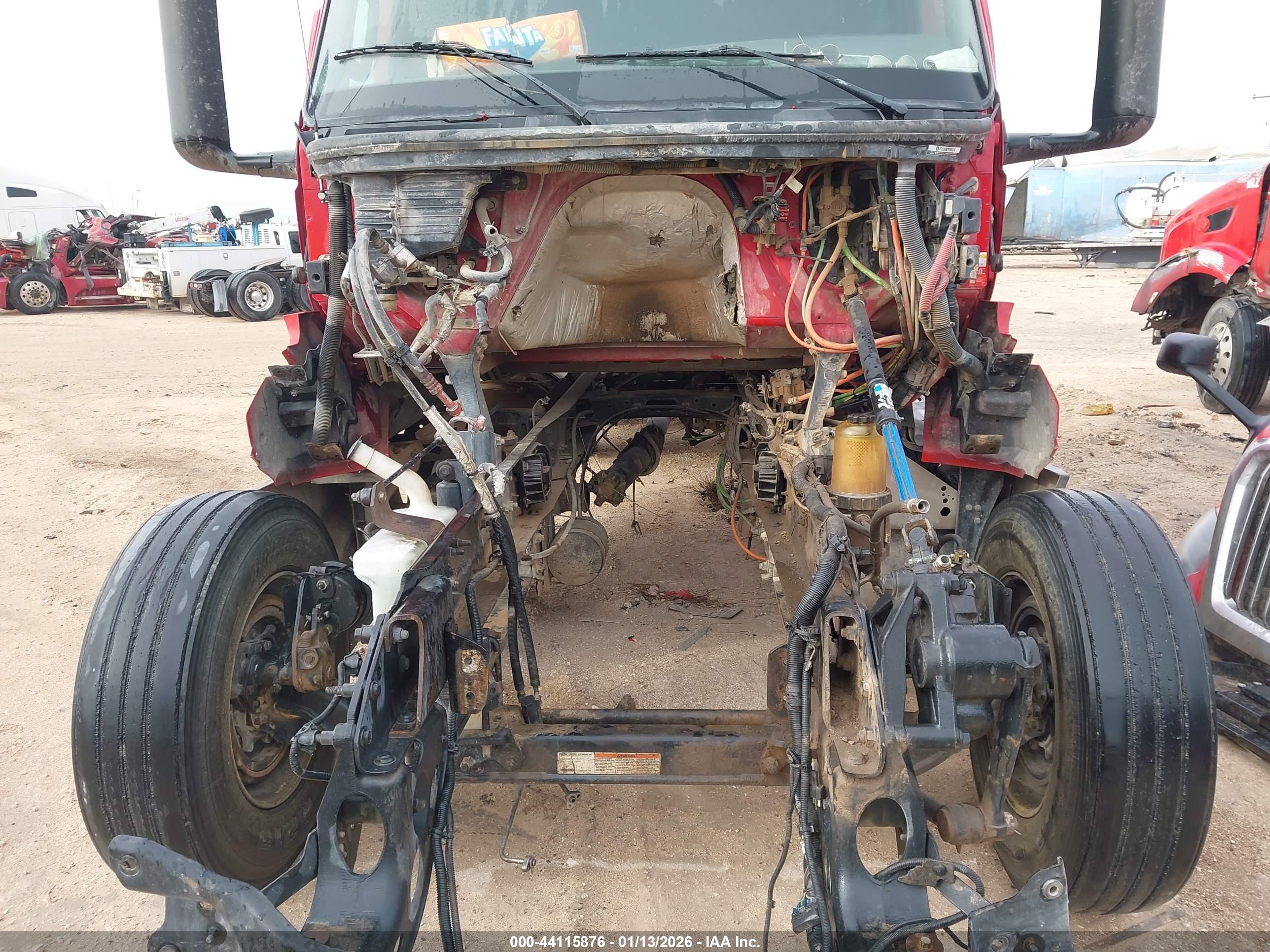 INTERNATIONAL LT image 10