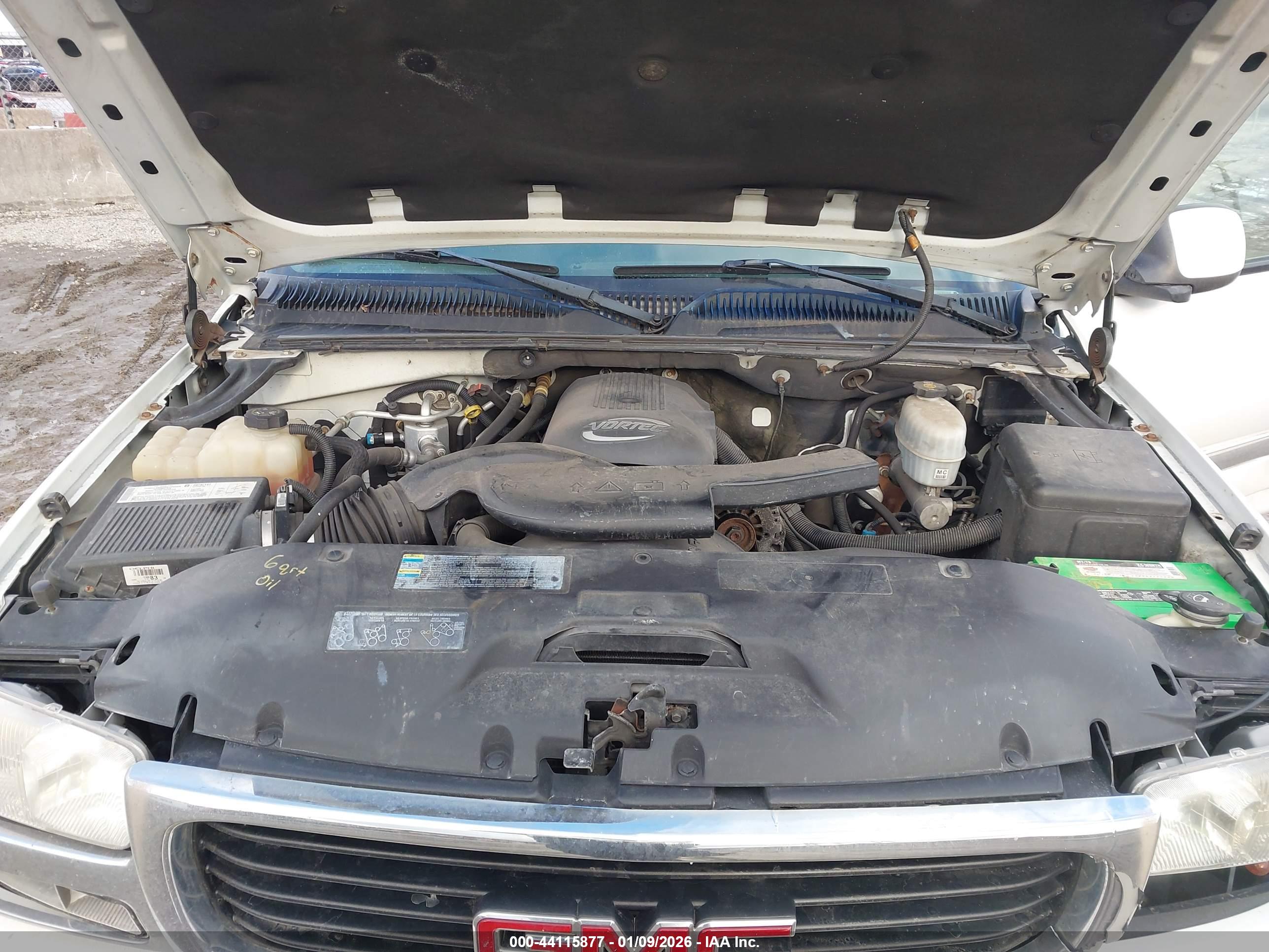 GMC YUKON image 10