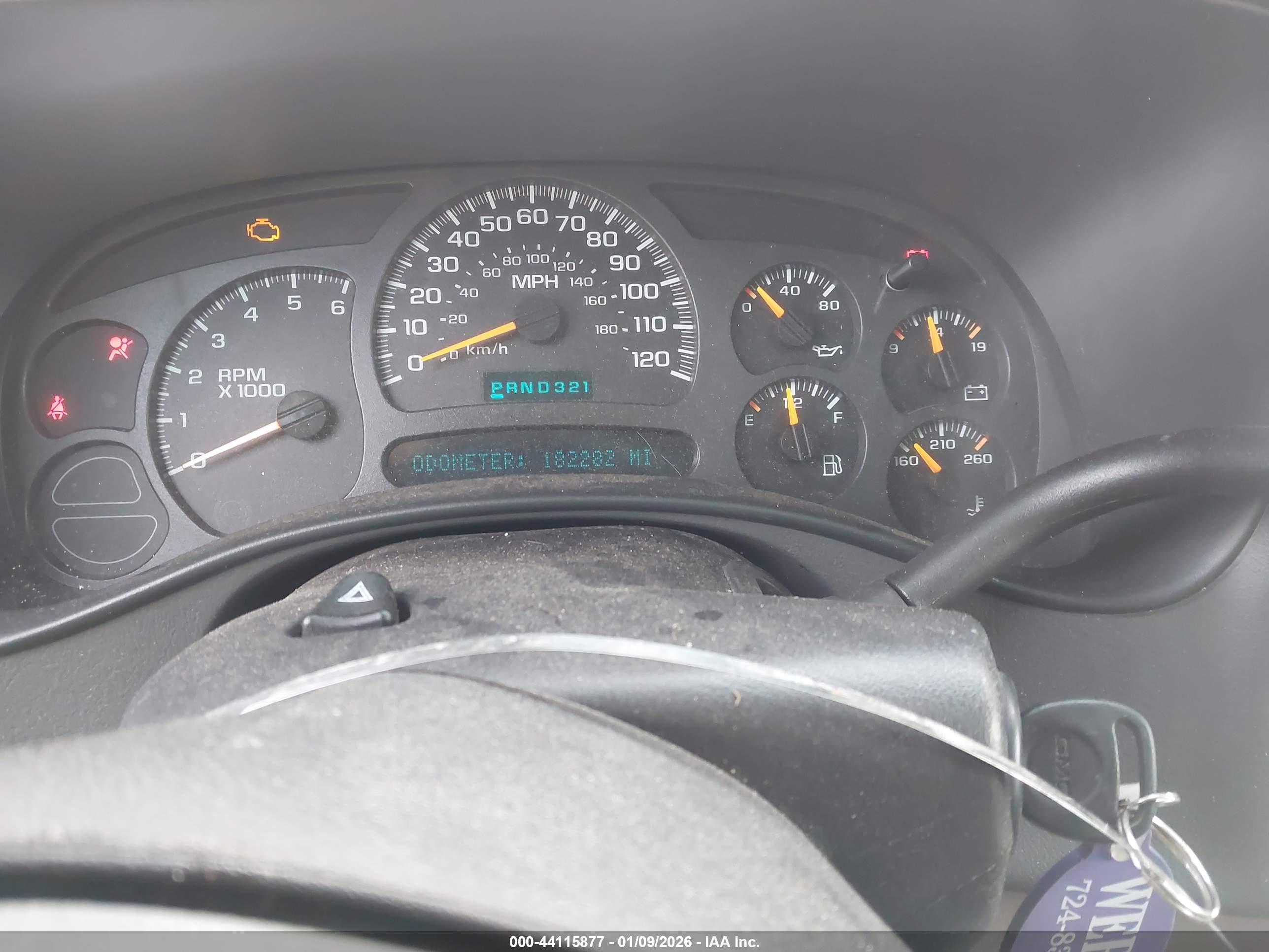 GMC YUKON image 7