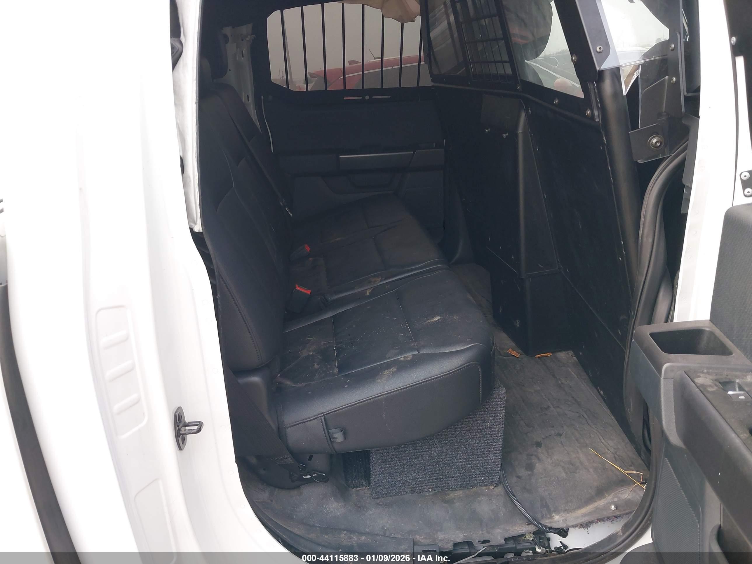 FORD F-150 image 8