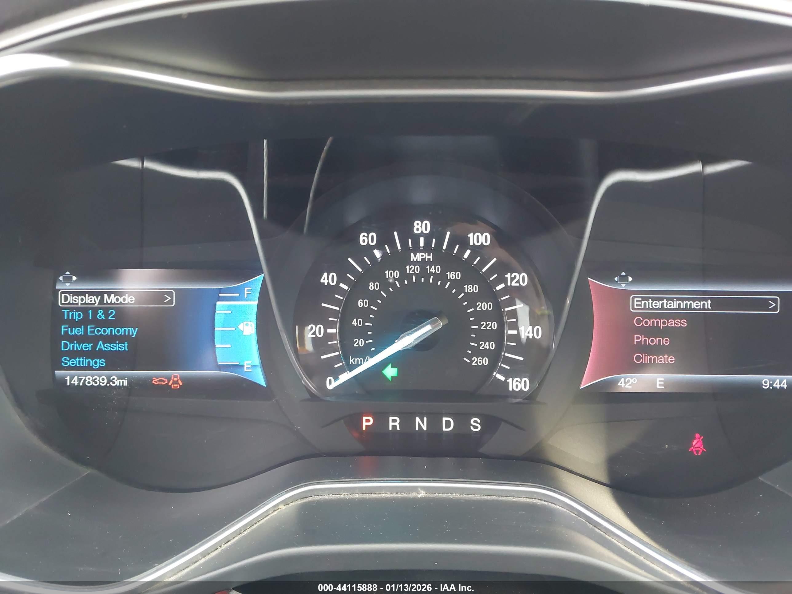 FORD FUSION image 7