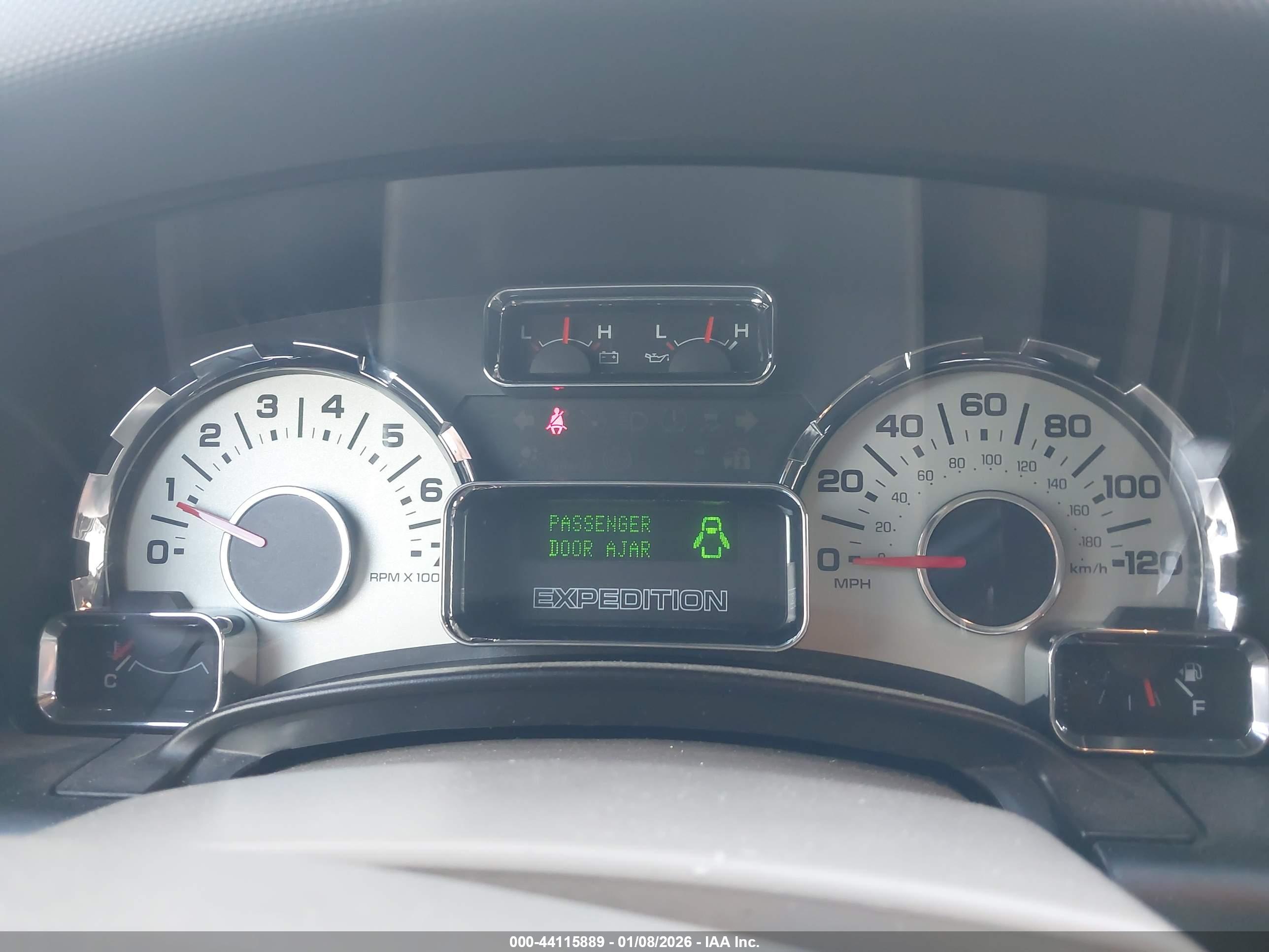 FORD EXPEDITION image 7