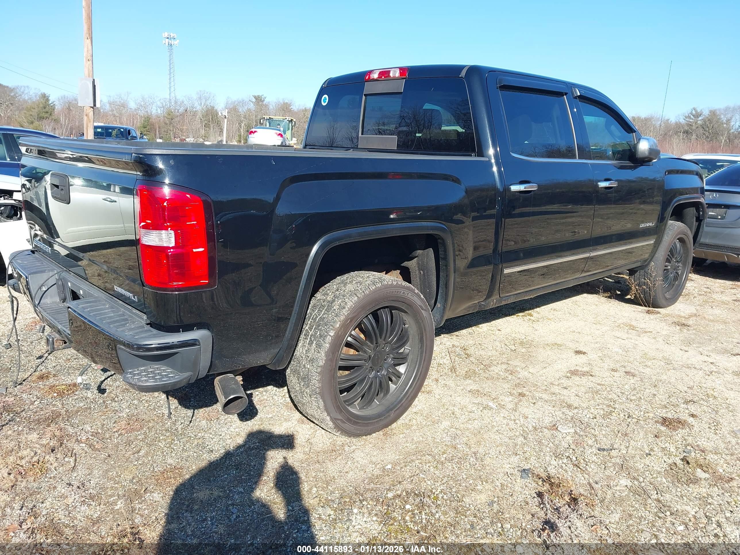 GMC SIERRA image 4