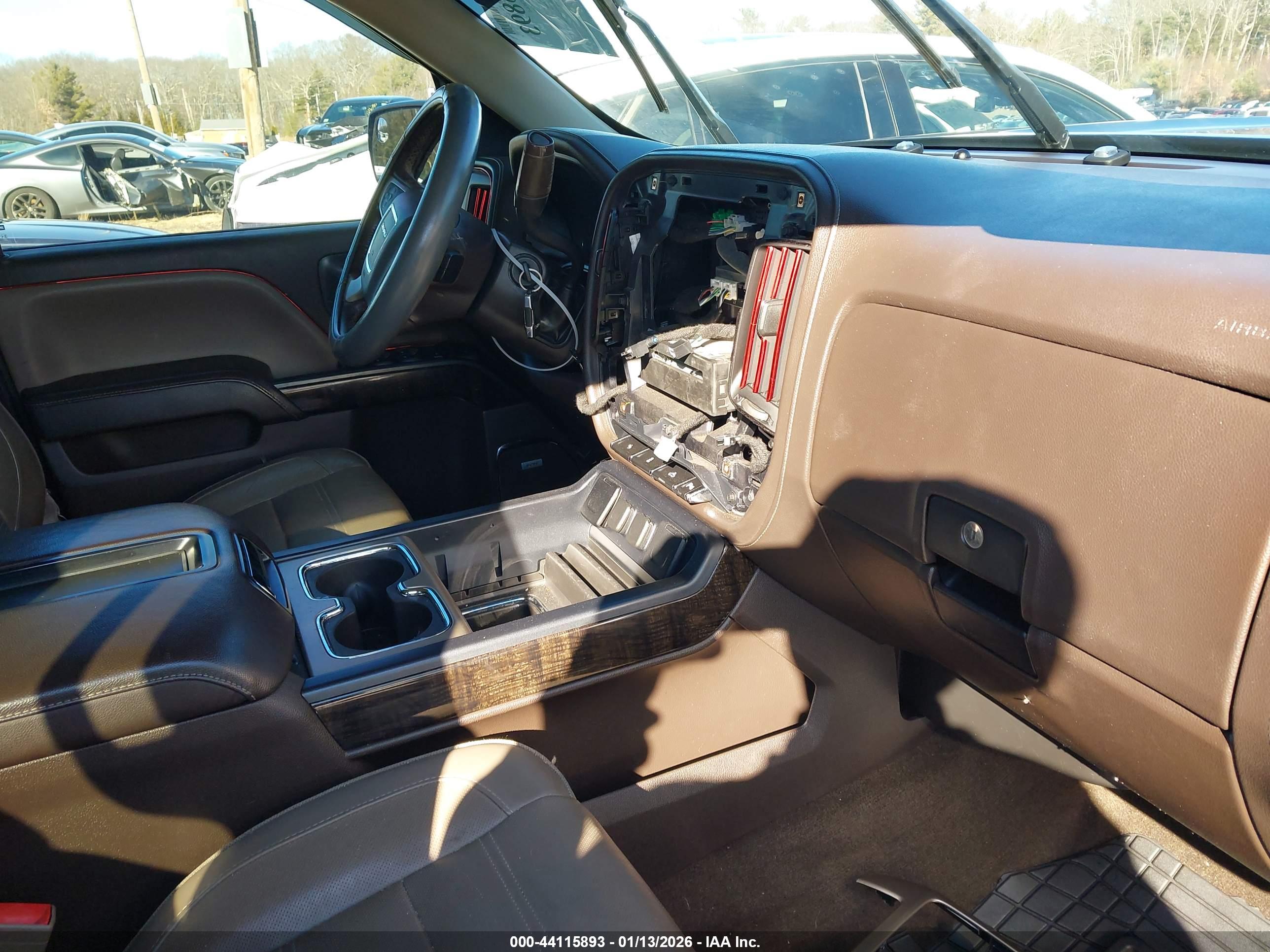 GMC SIERRA image 5