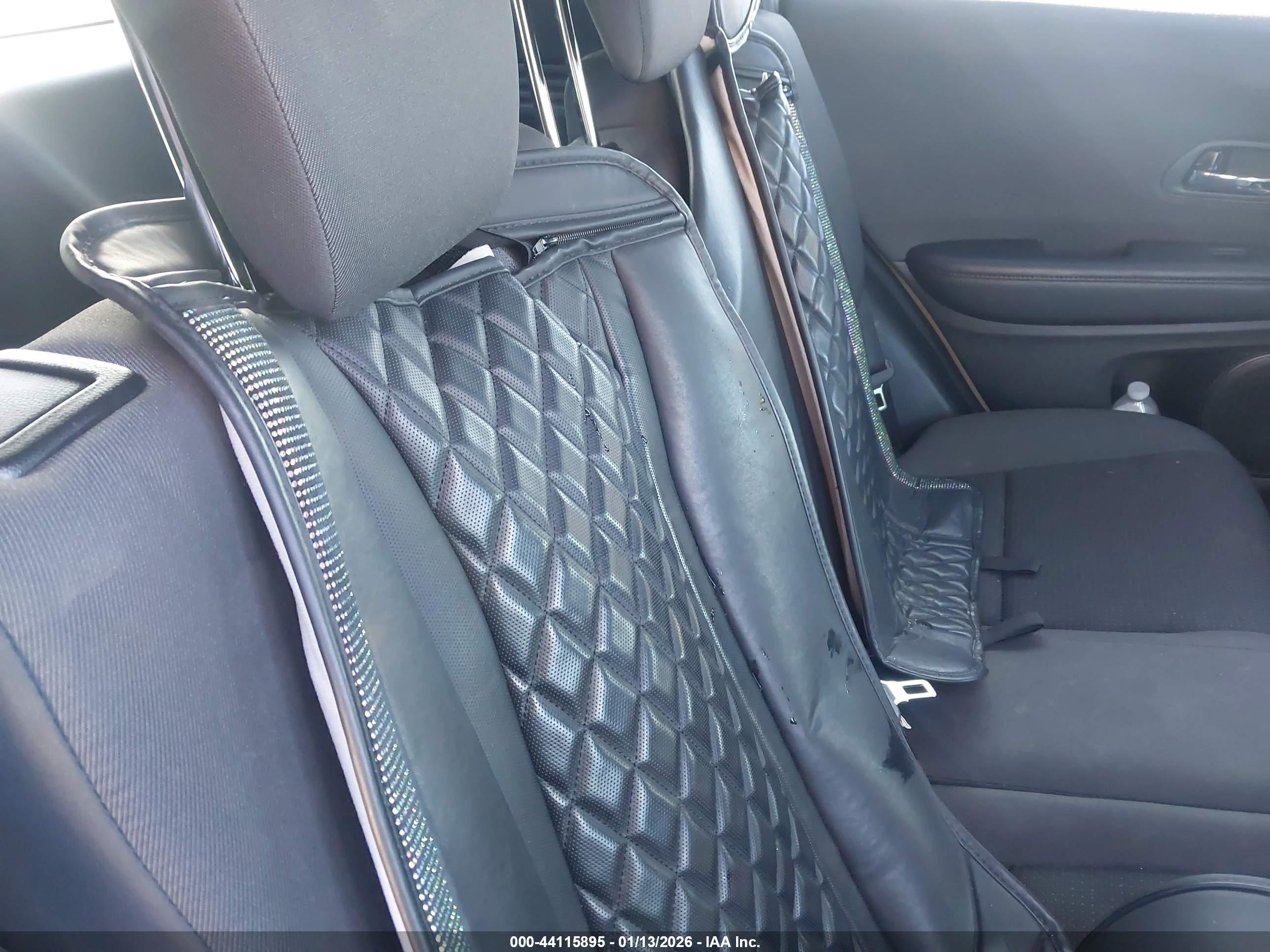 HONDA HR-V image 8