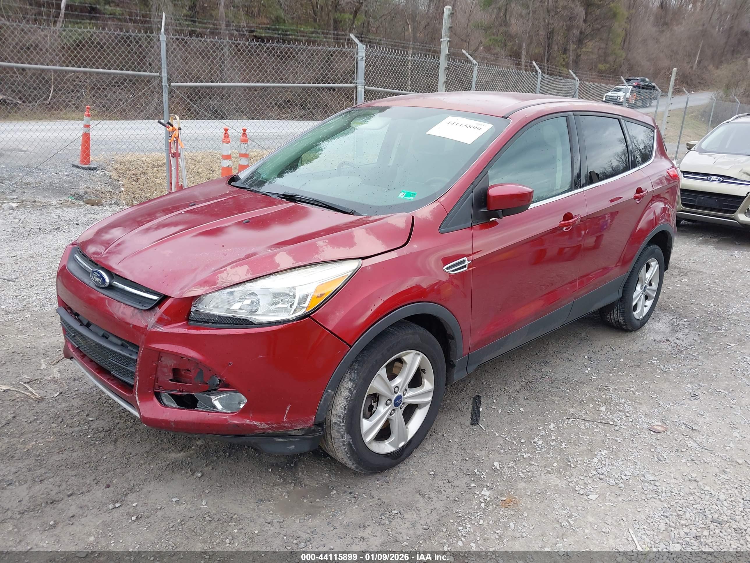 FORD ESCAPE image 2