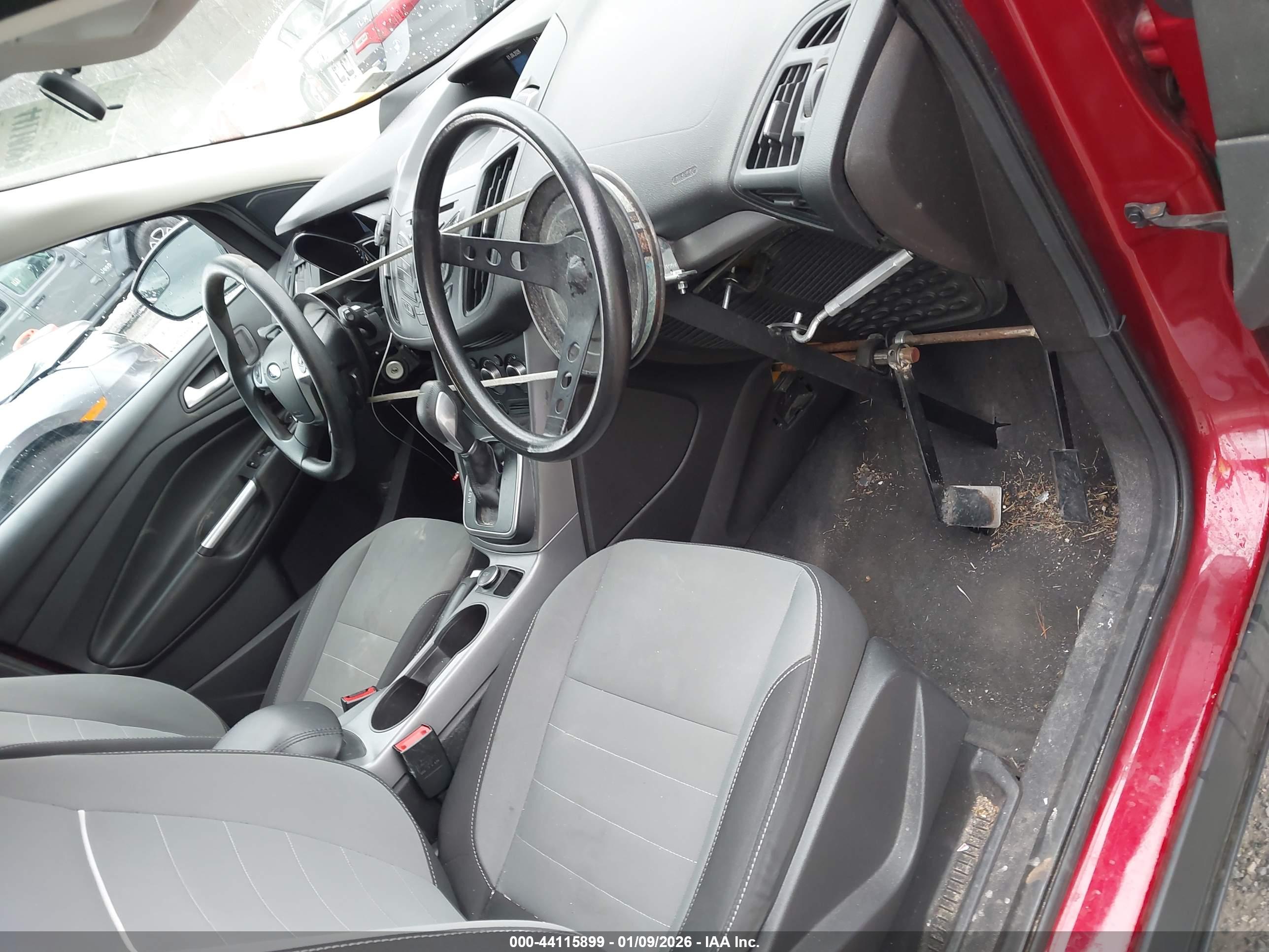 FORD ESCAPE image 5