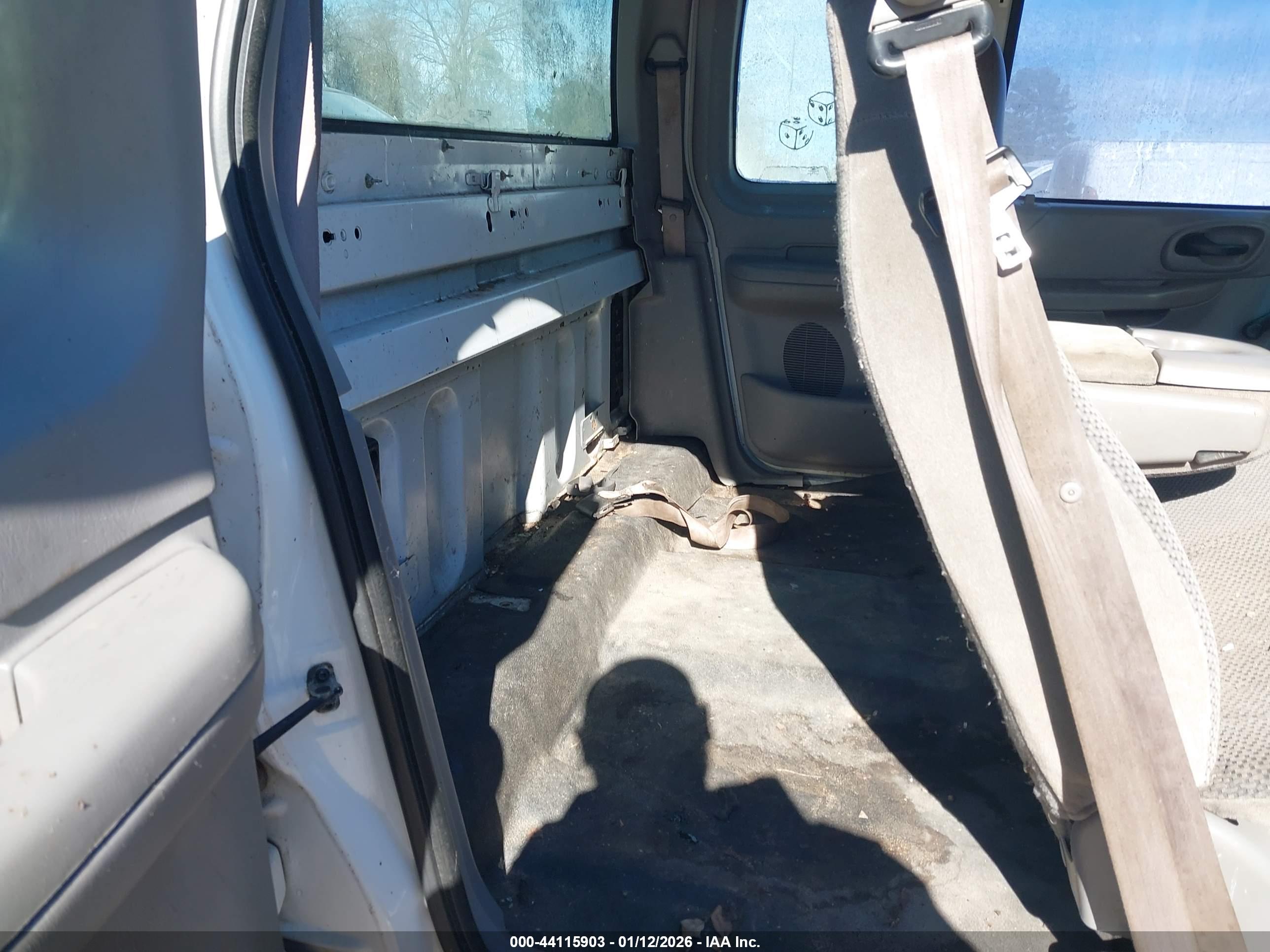 FORD F-150 image 8