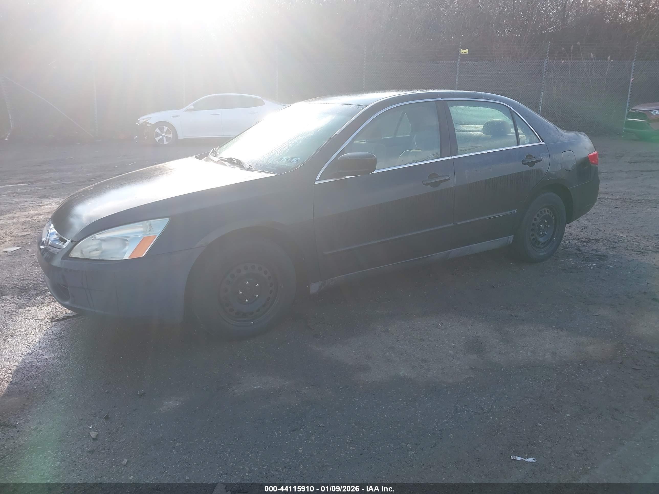 HONDA ACCORD image 2