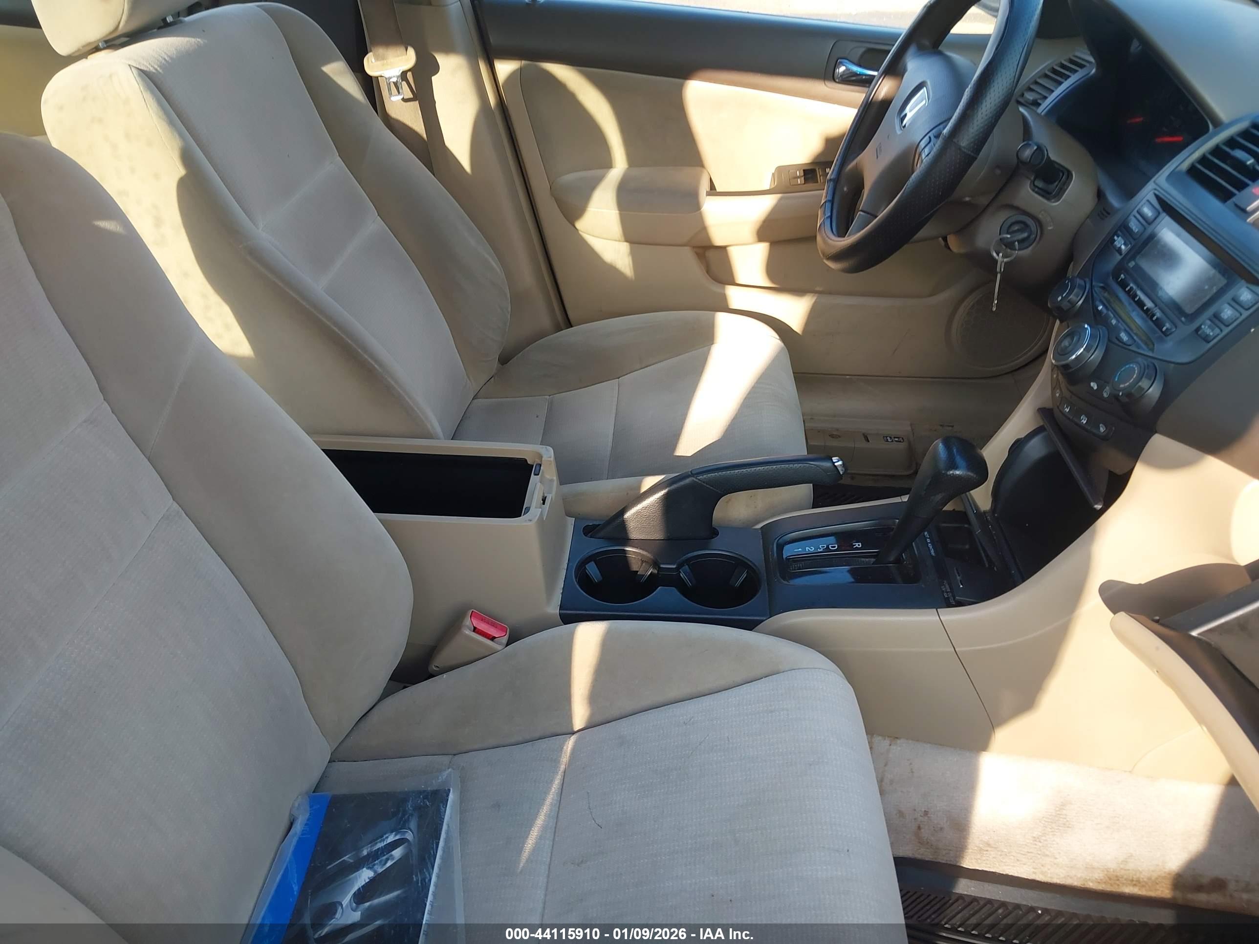 HONDA ACCORD image 5