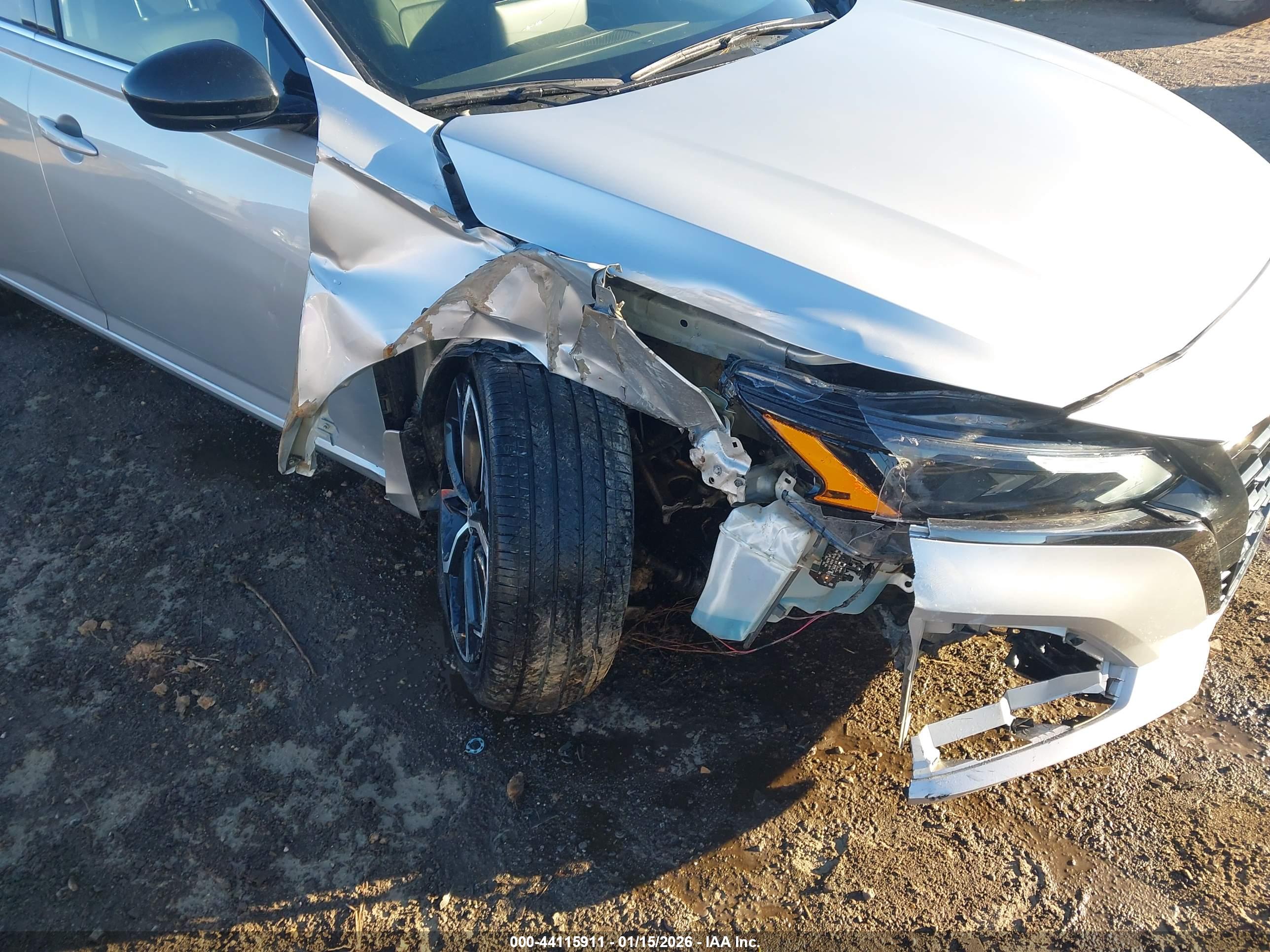 NISSAN ALTIMA image 6