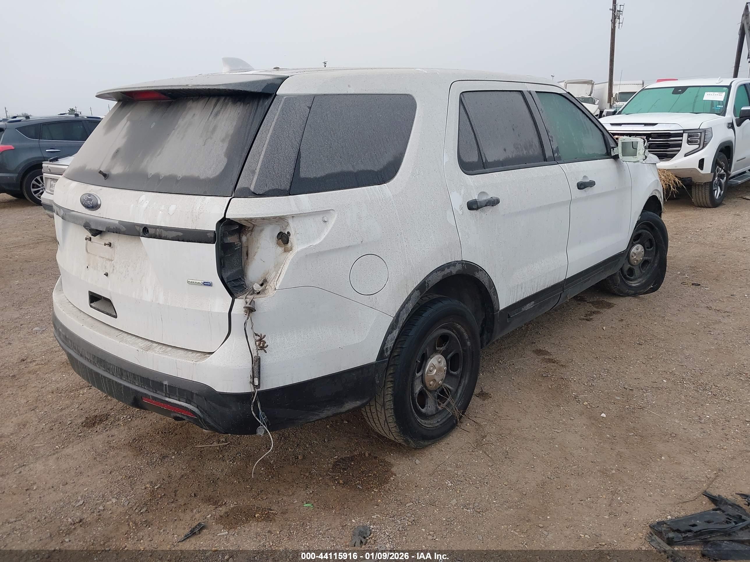 FORD UTILITY image 4