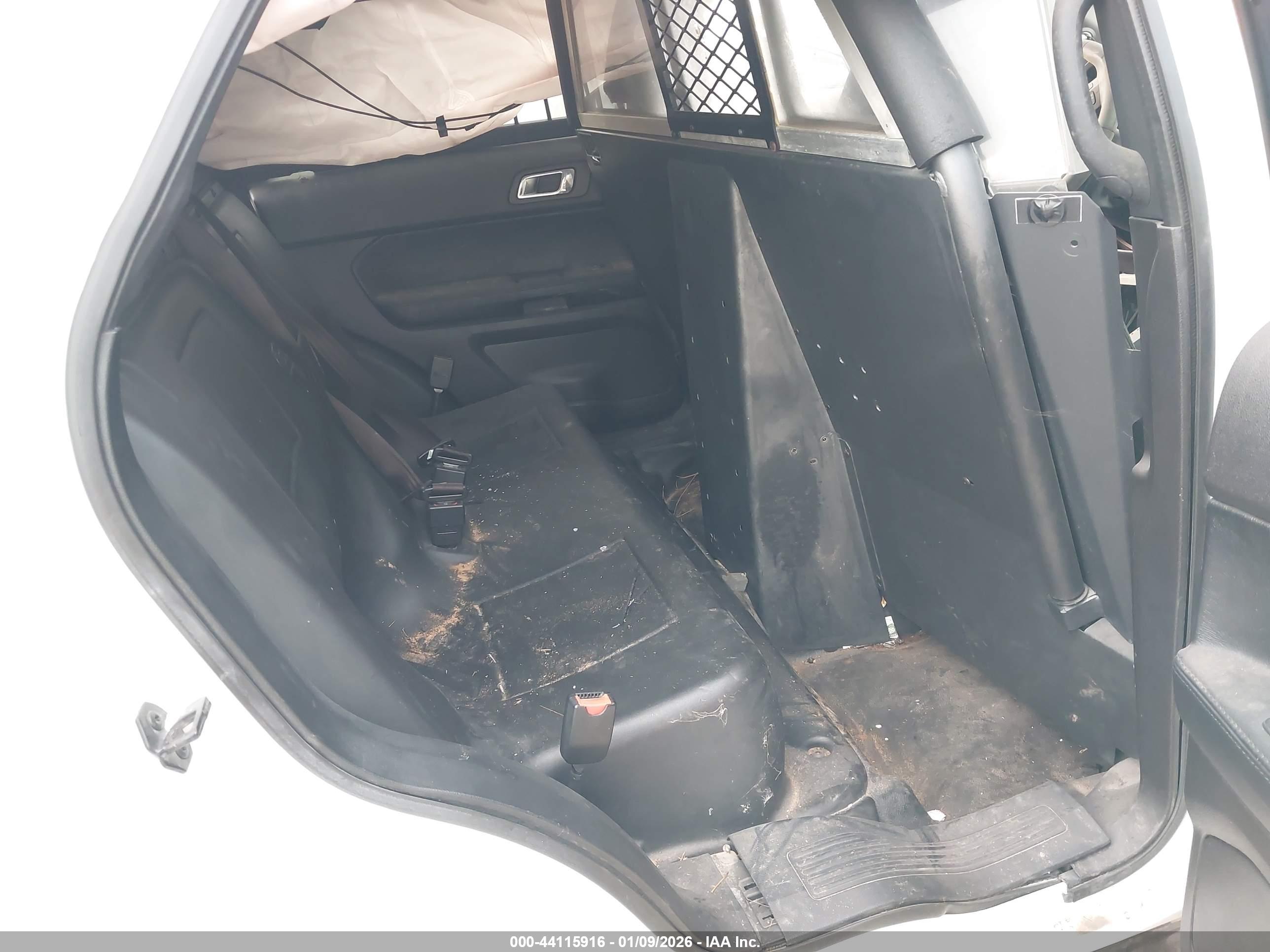 FORD UTILITY image 8