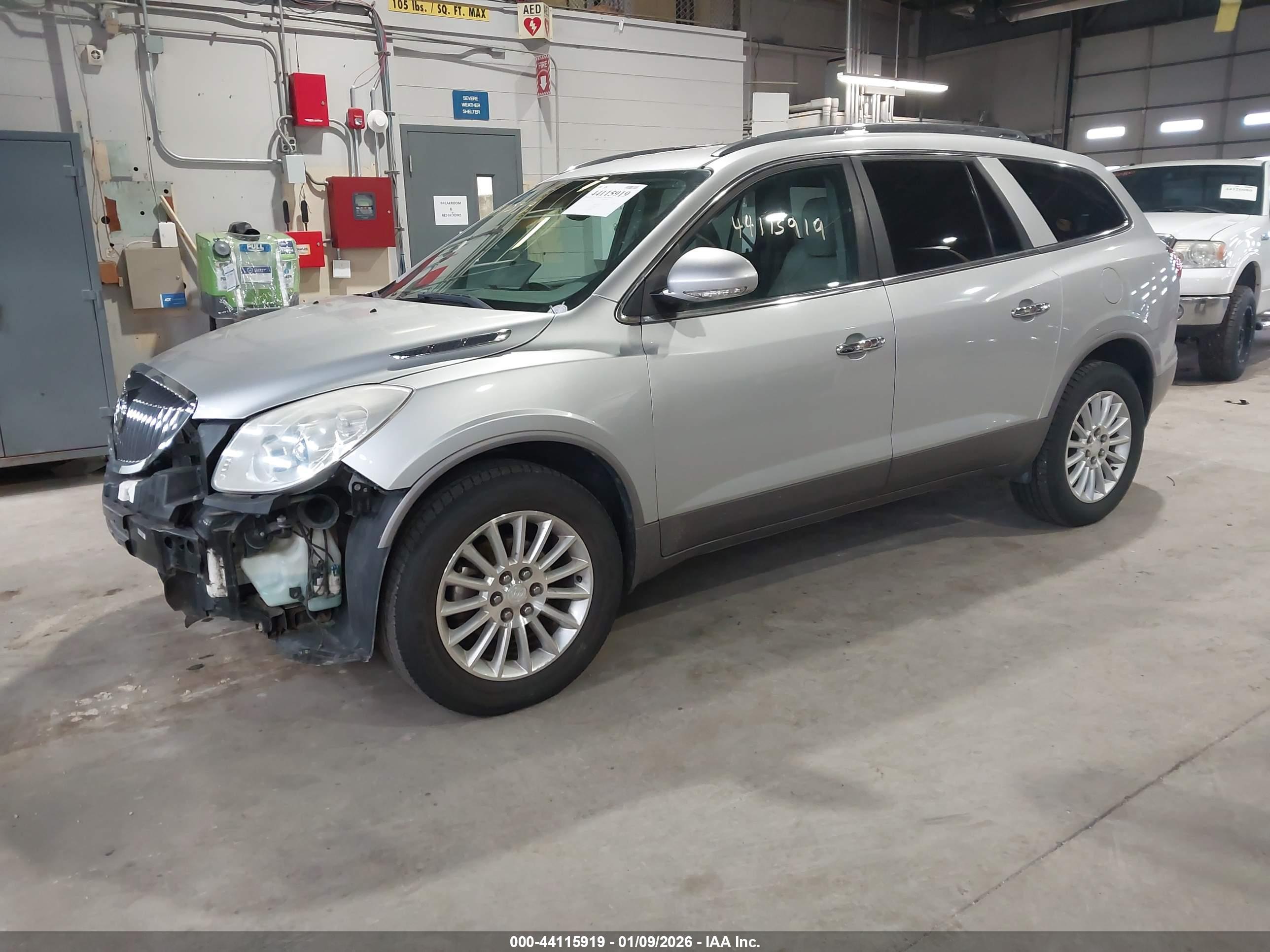 BUICK ENCLAVE image 2