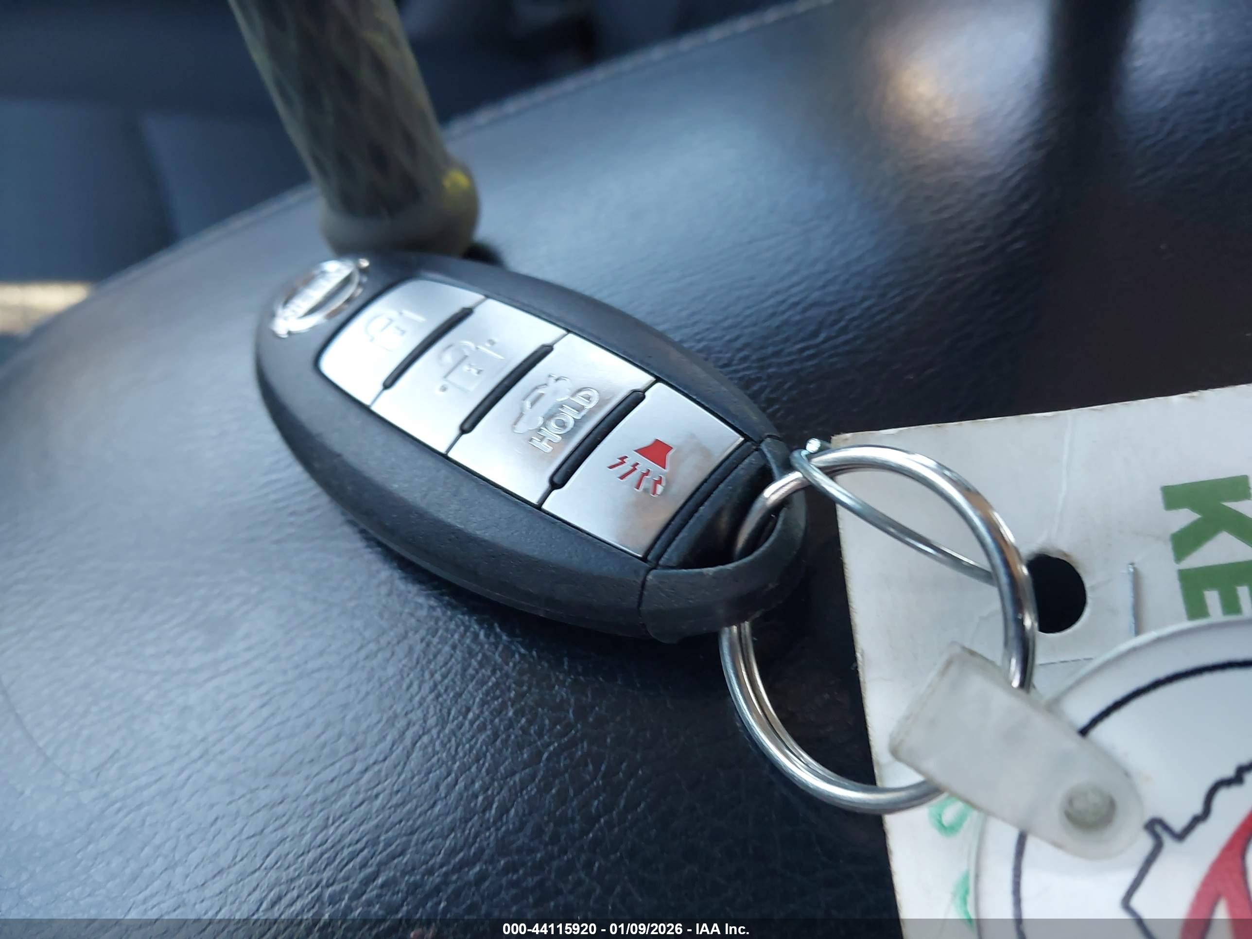 NISSAN ALTIMA image 11