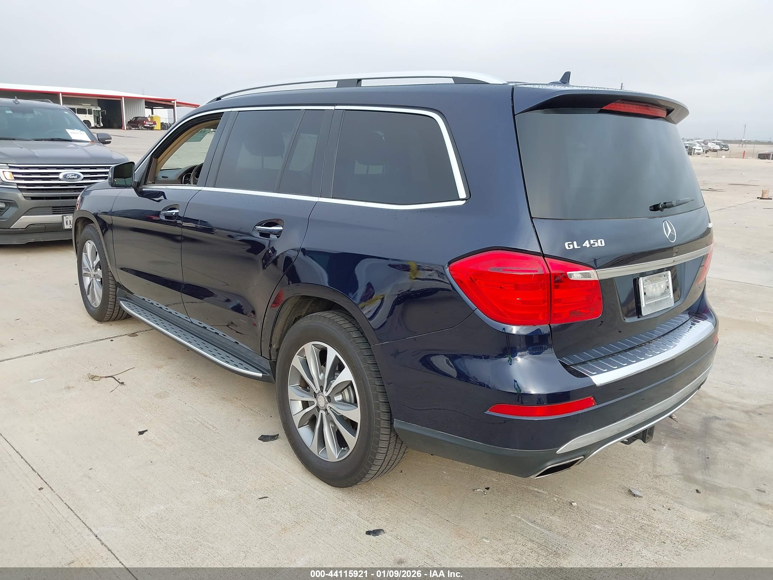 MERCEDES-BENZ GL image 3