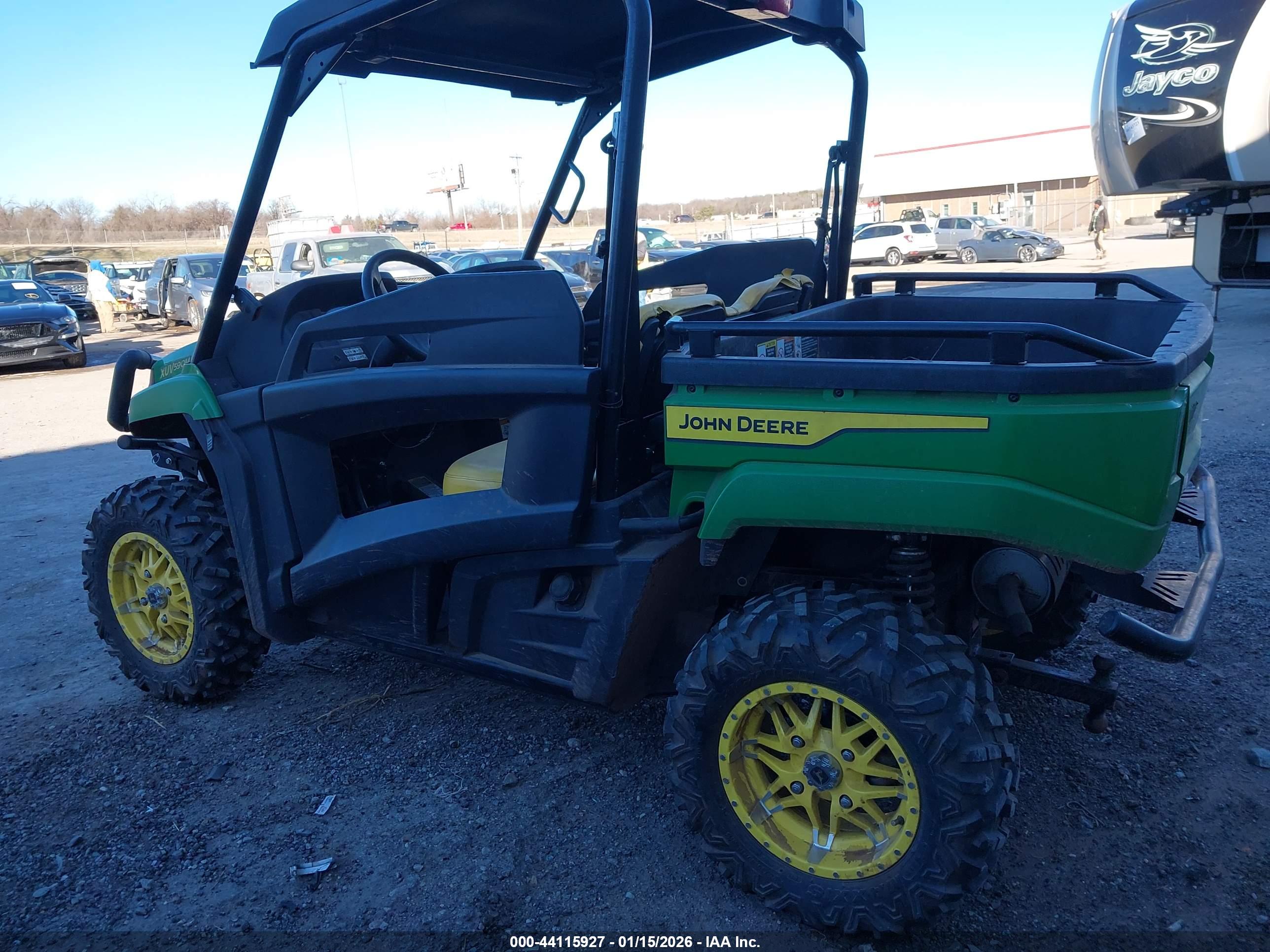JOHN DEERE image 3