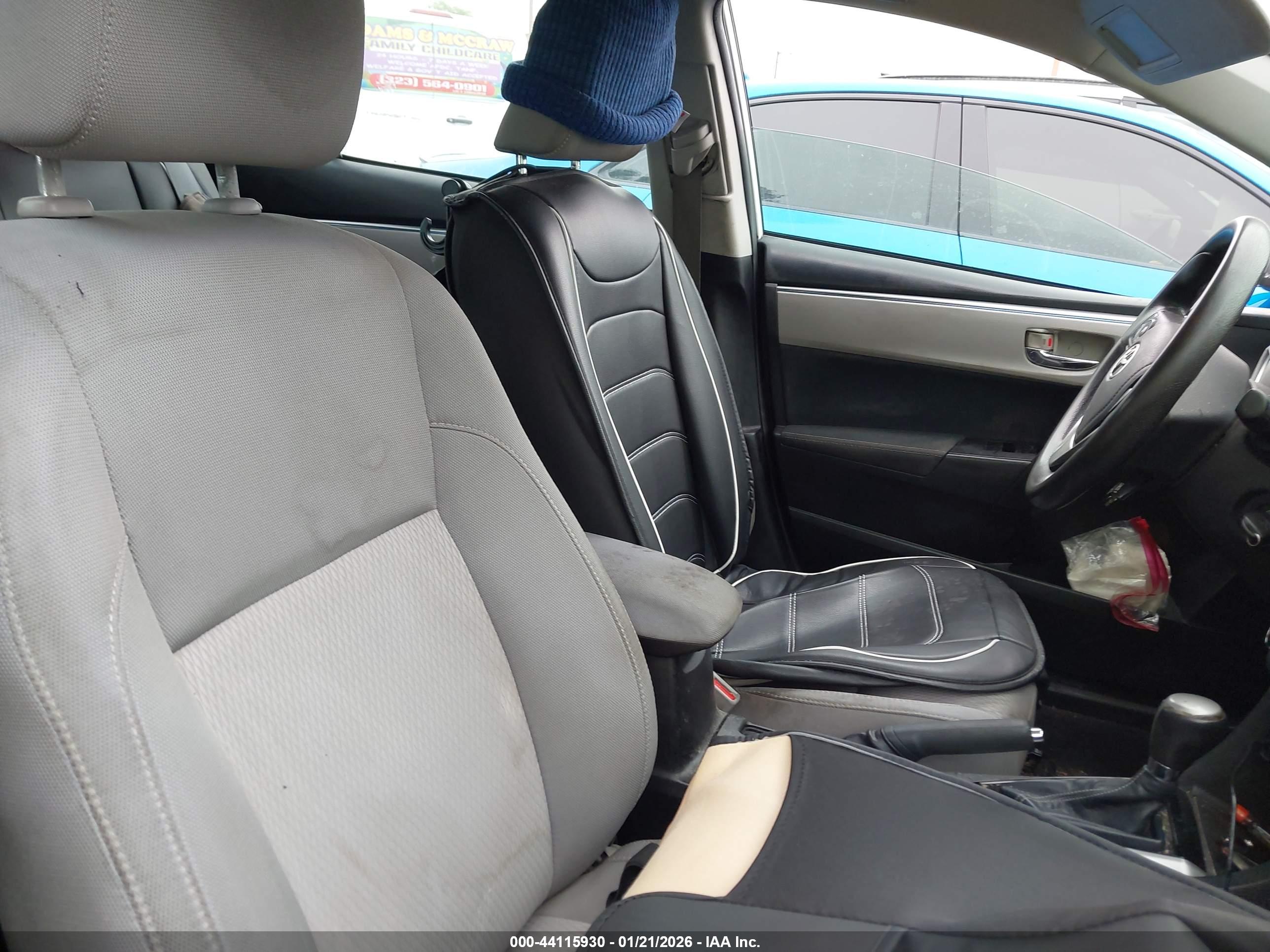 TOYOTA COROLLA image 5