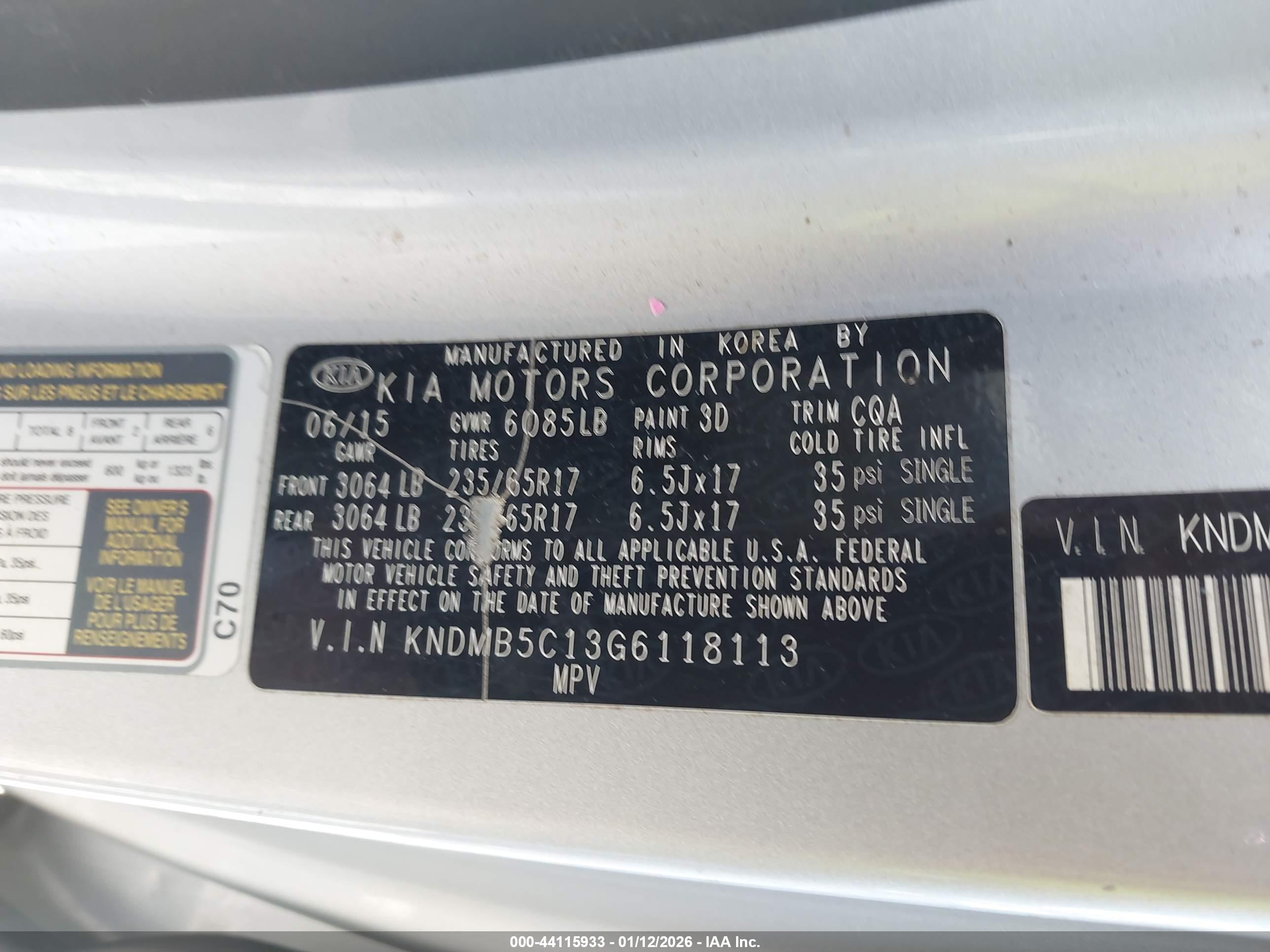 KIA SEDONA image 9
