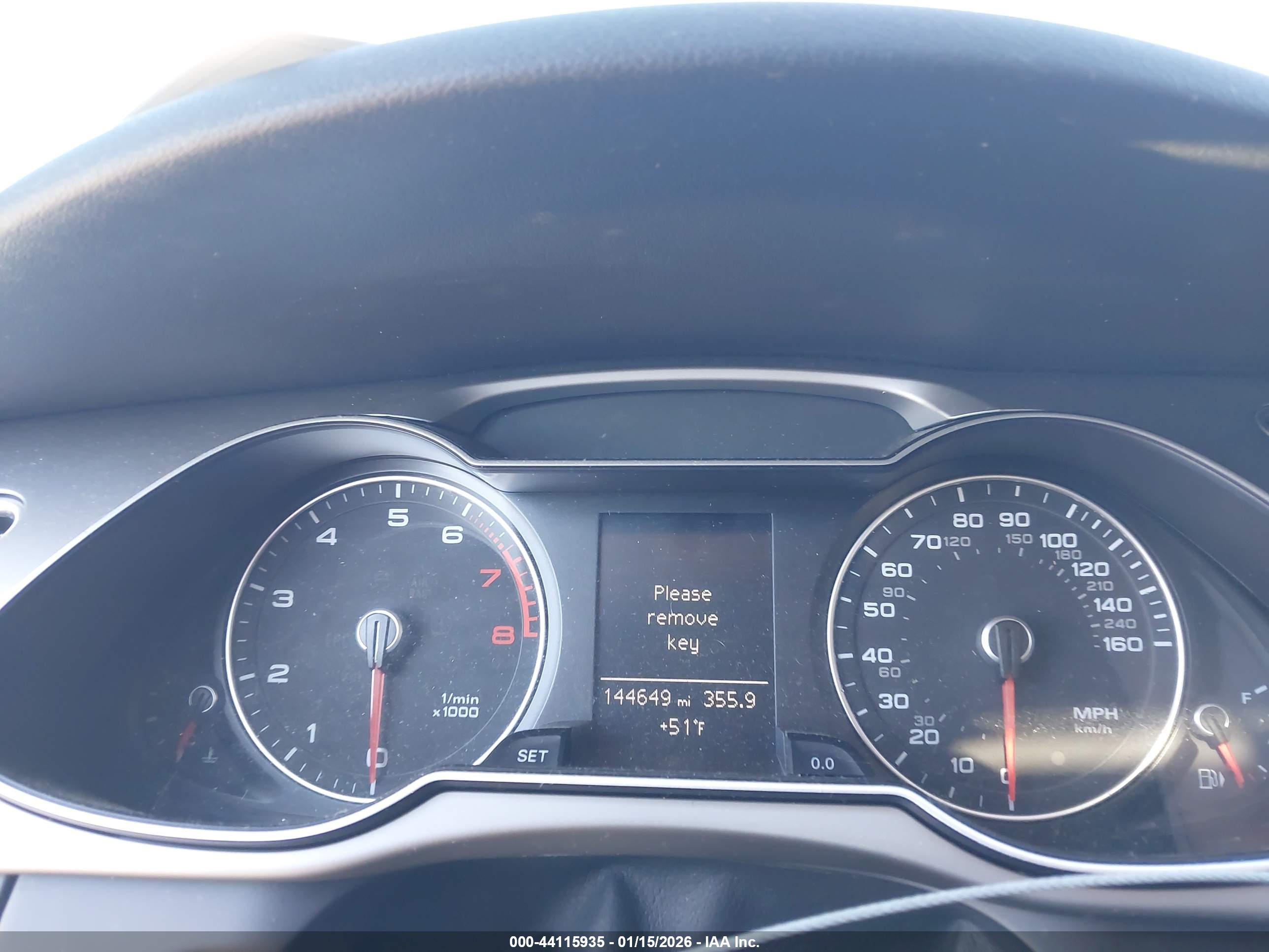 AUDI A4 image 7