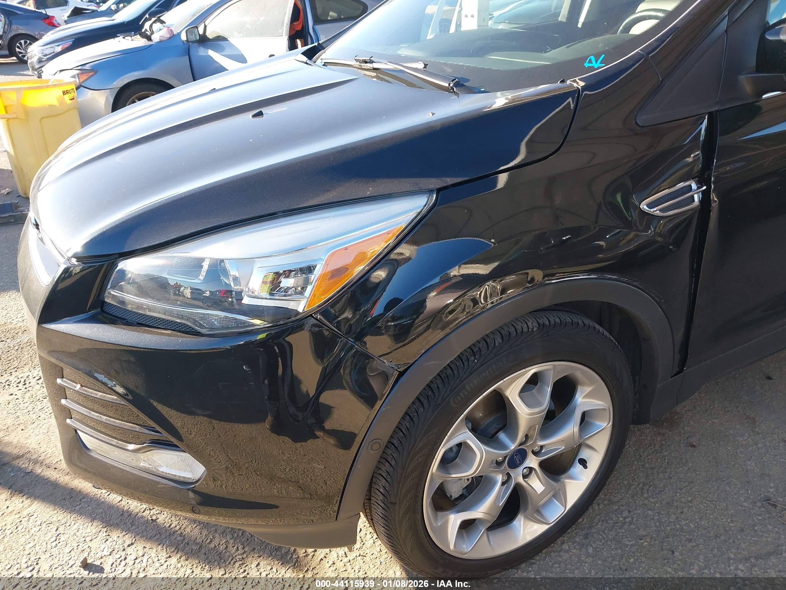 FORD ESCAPE image 6