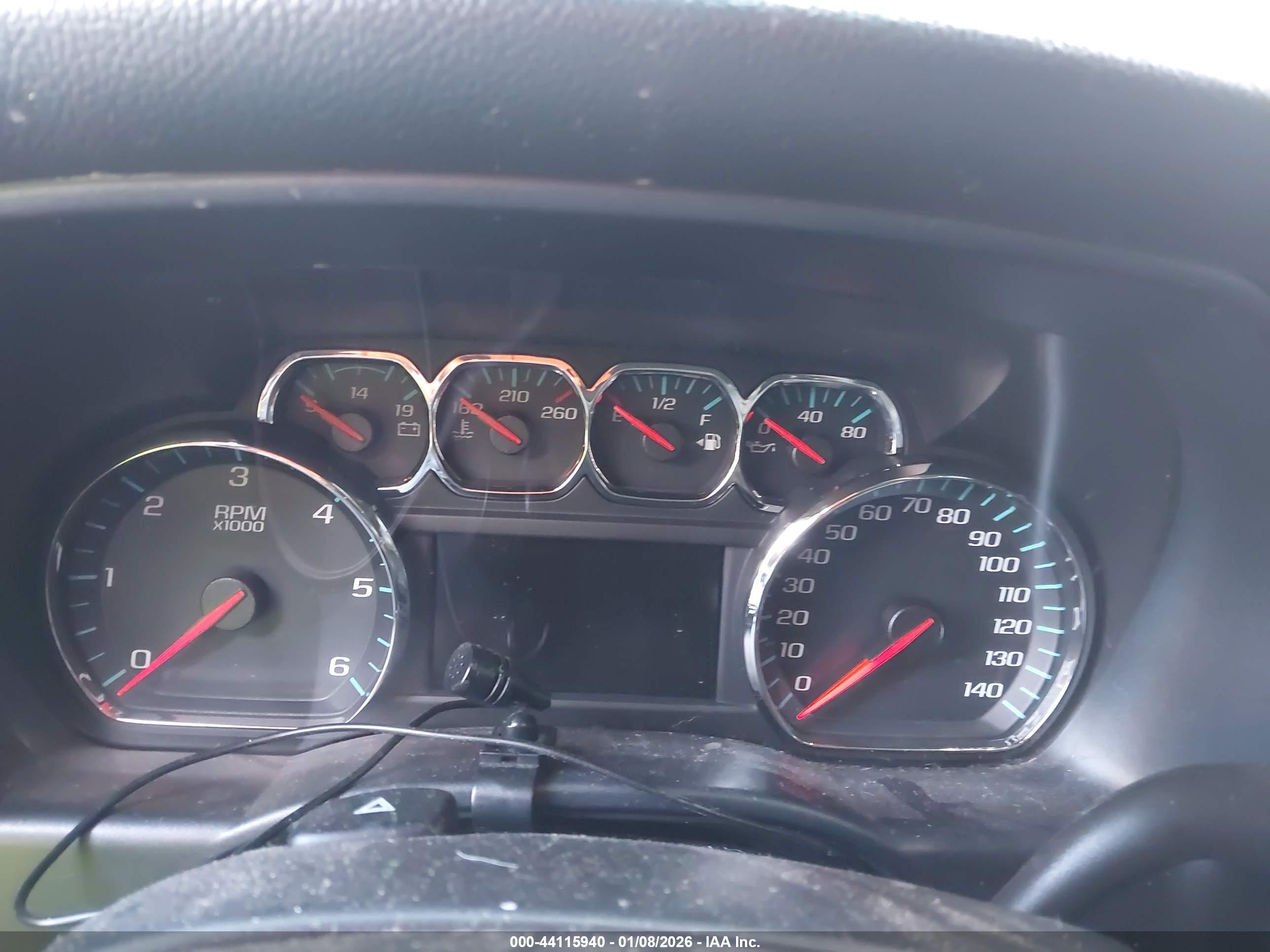 CHEVROLET SILVERADO image 7