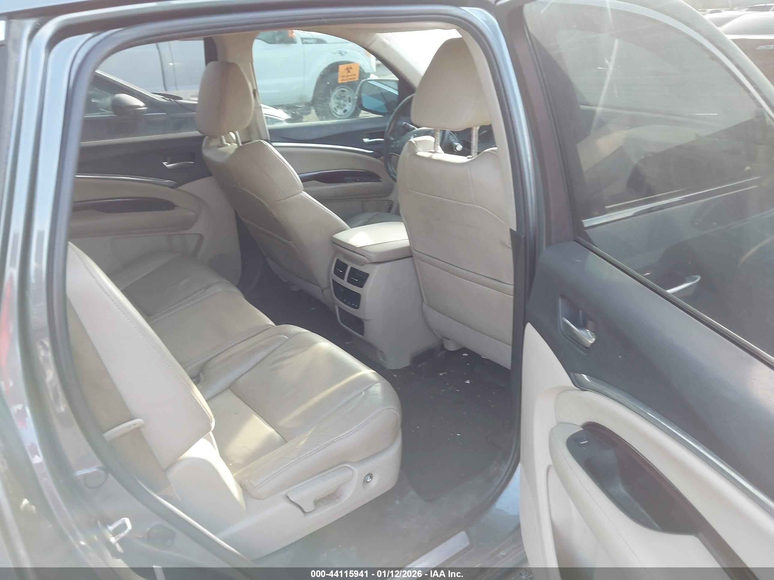 ACURA MDX image 8
