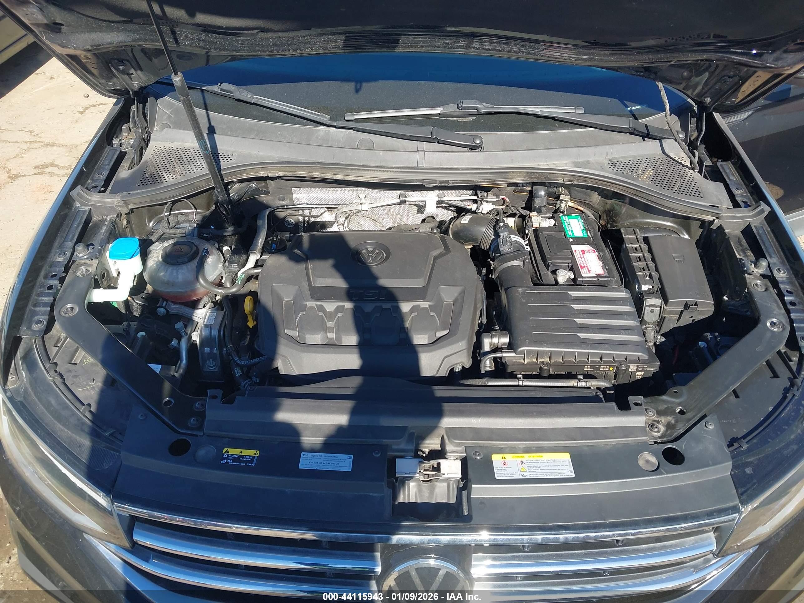 VOLKSWAGEN TIGUAN image 10