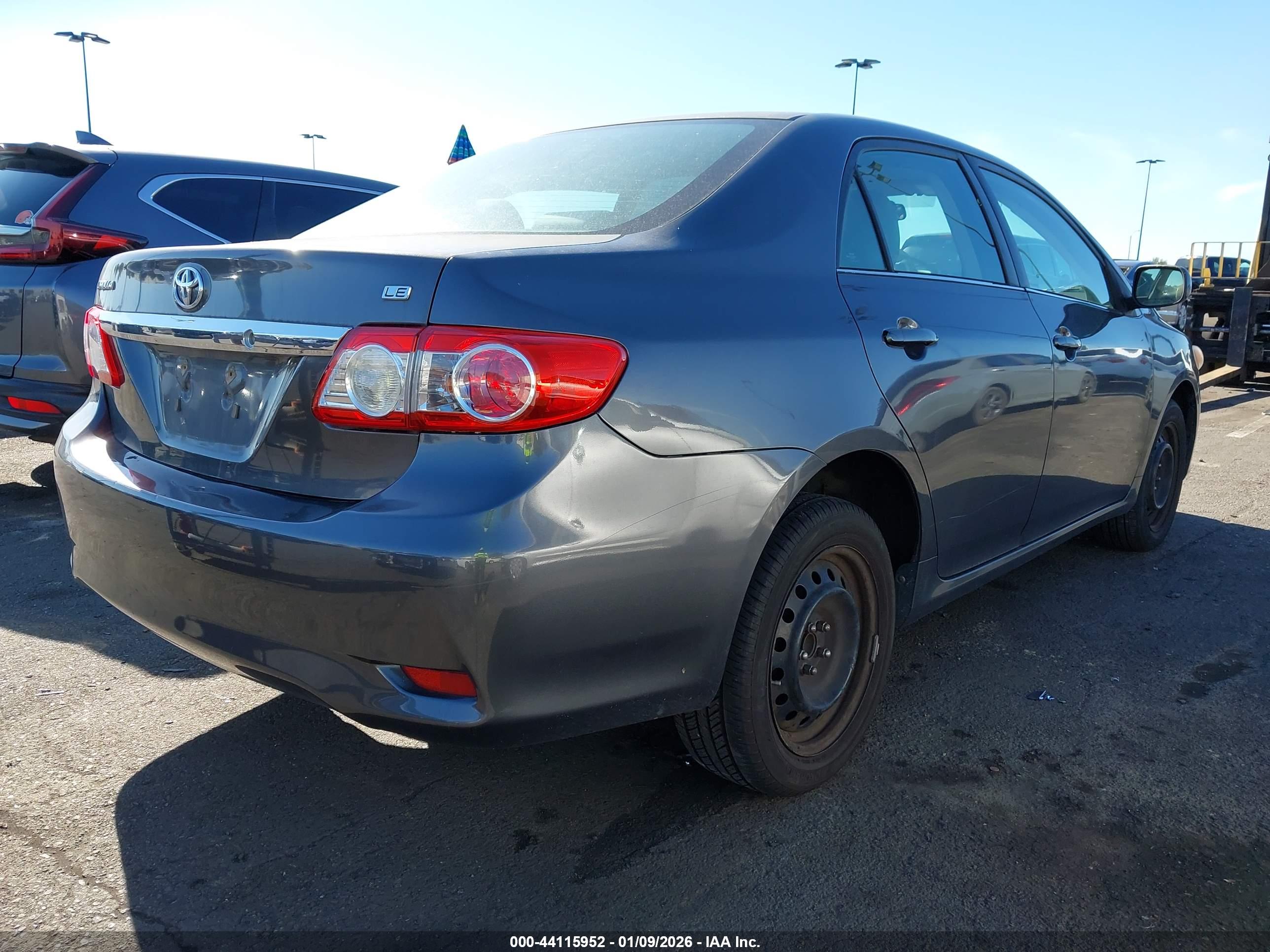 TOYOTA COROLLA image 4