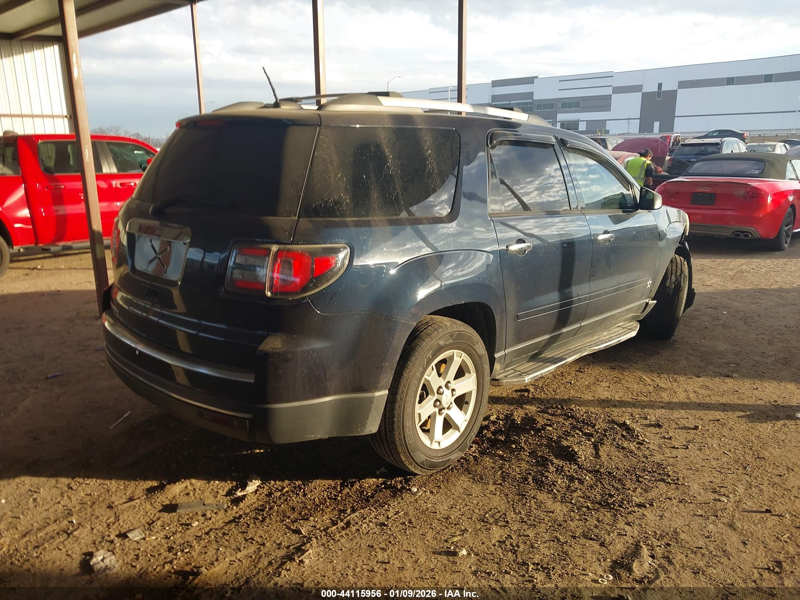 GMC ACADIA image 4