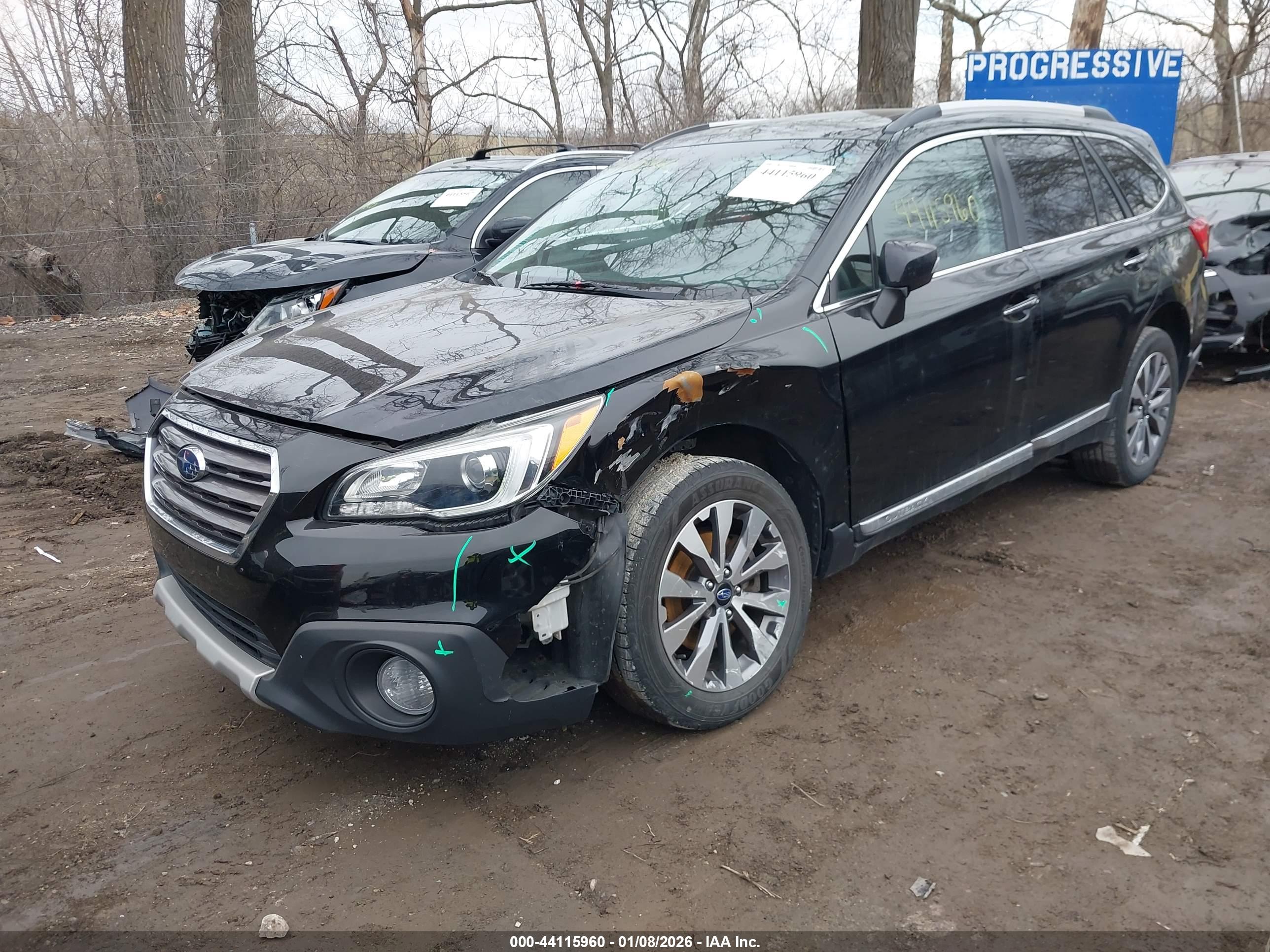 SUBARU OUTBACK image 6