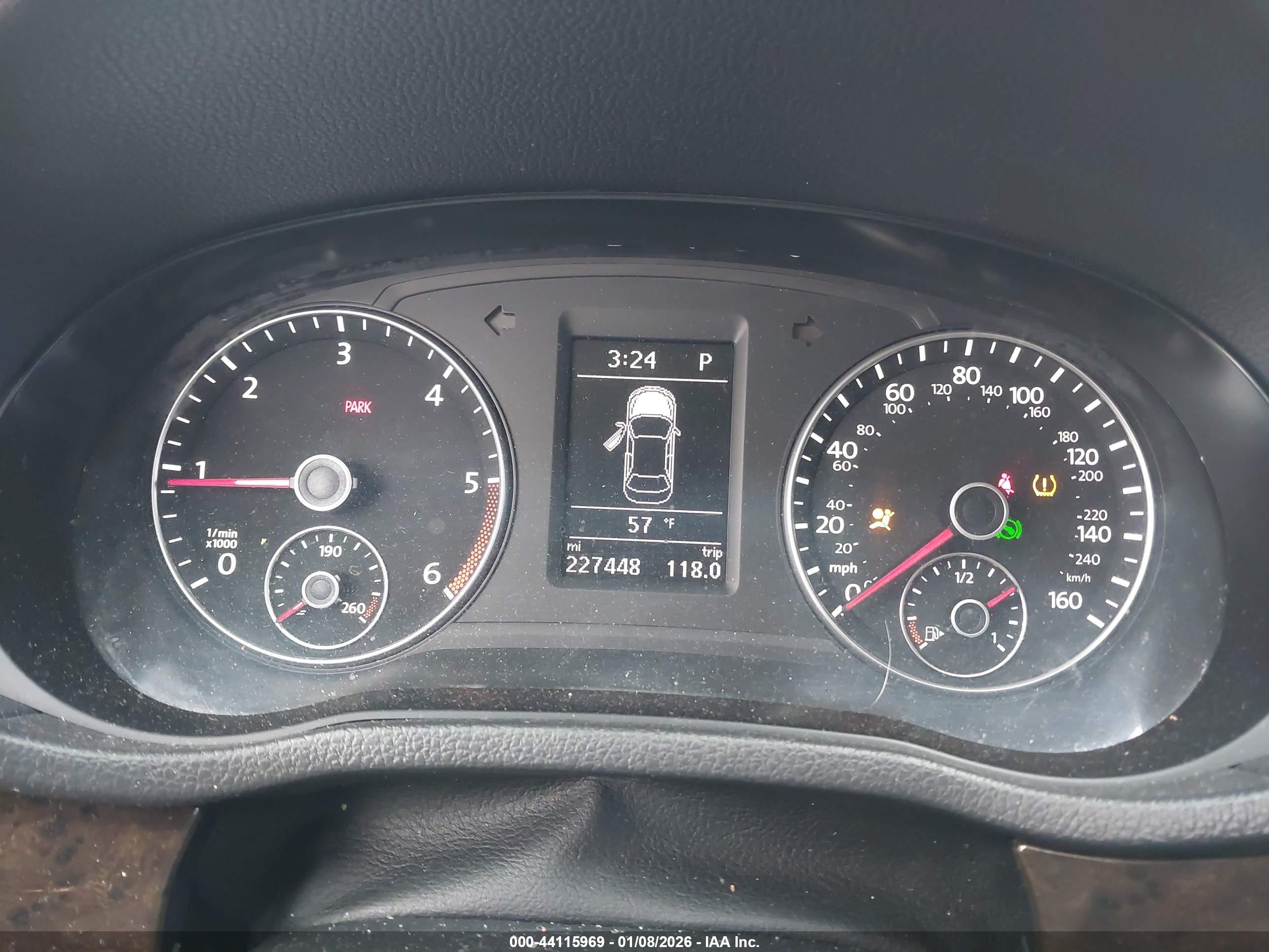 VOLKSWAGEN PASSAT image 7