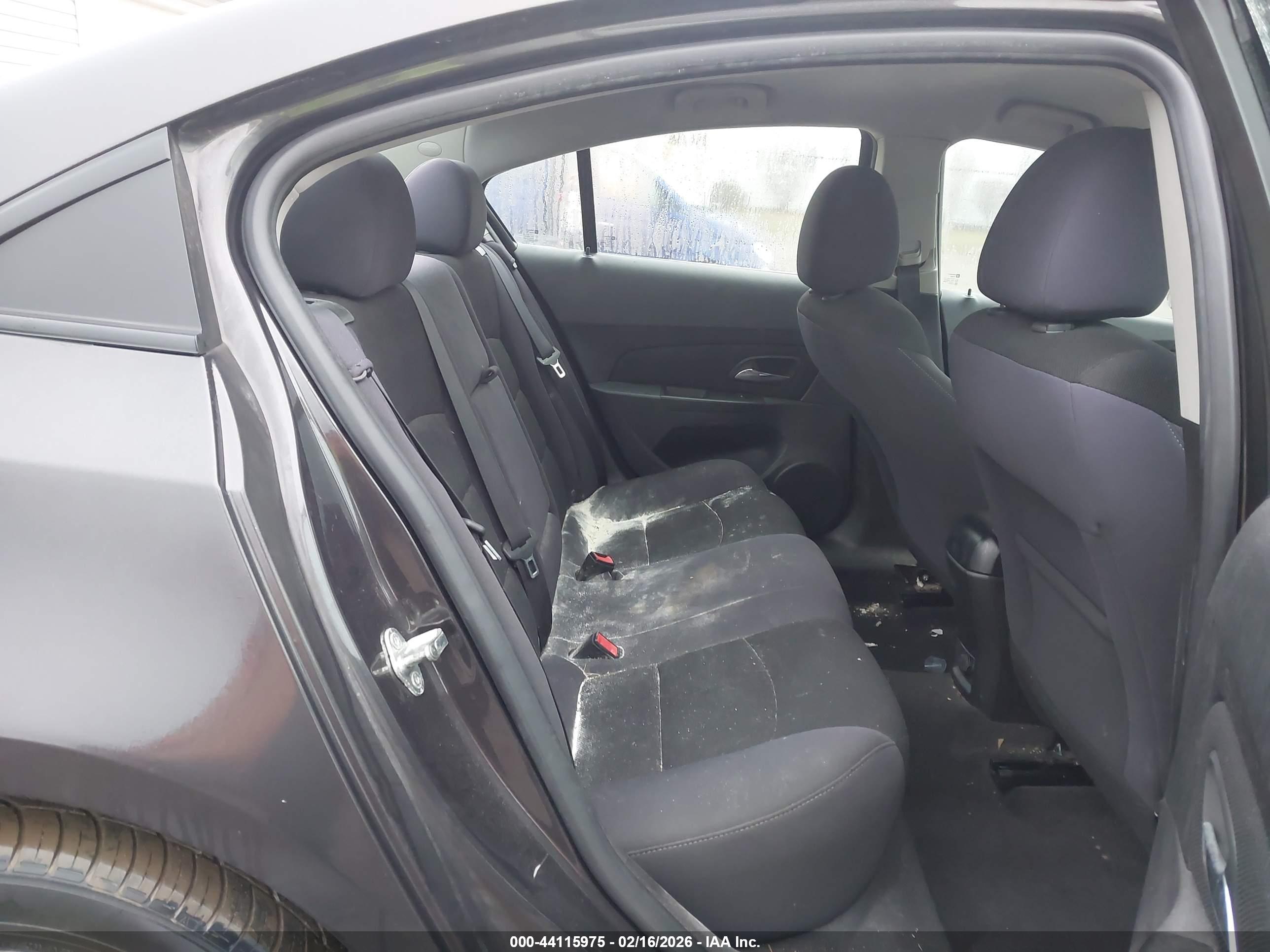 CHEVROLET CRUZE image 8