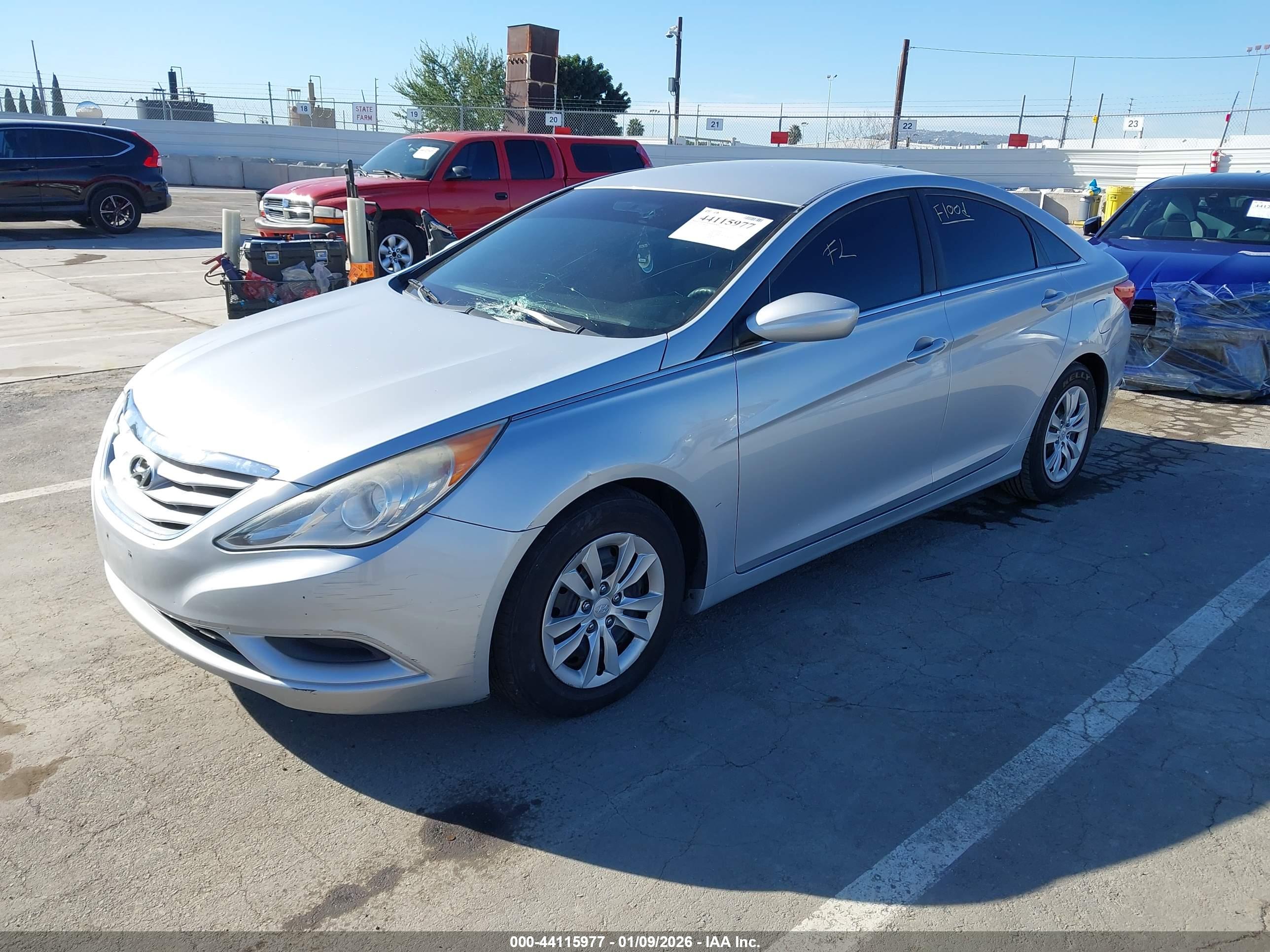 HYUNDAI SONATA image 2