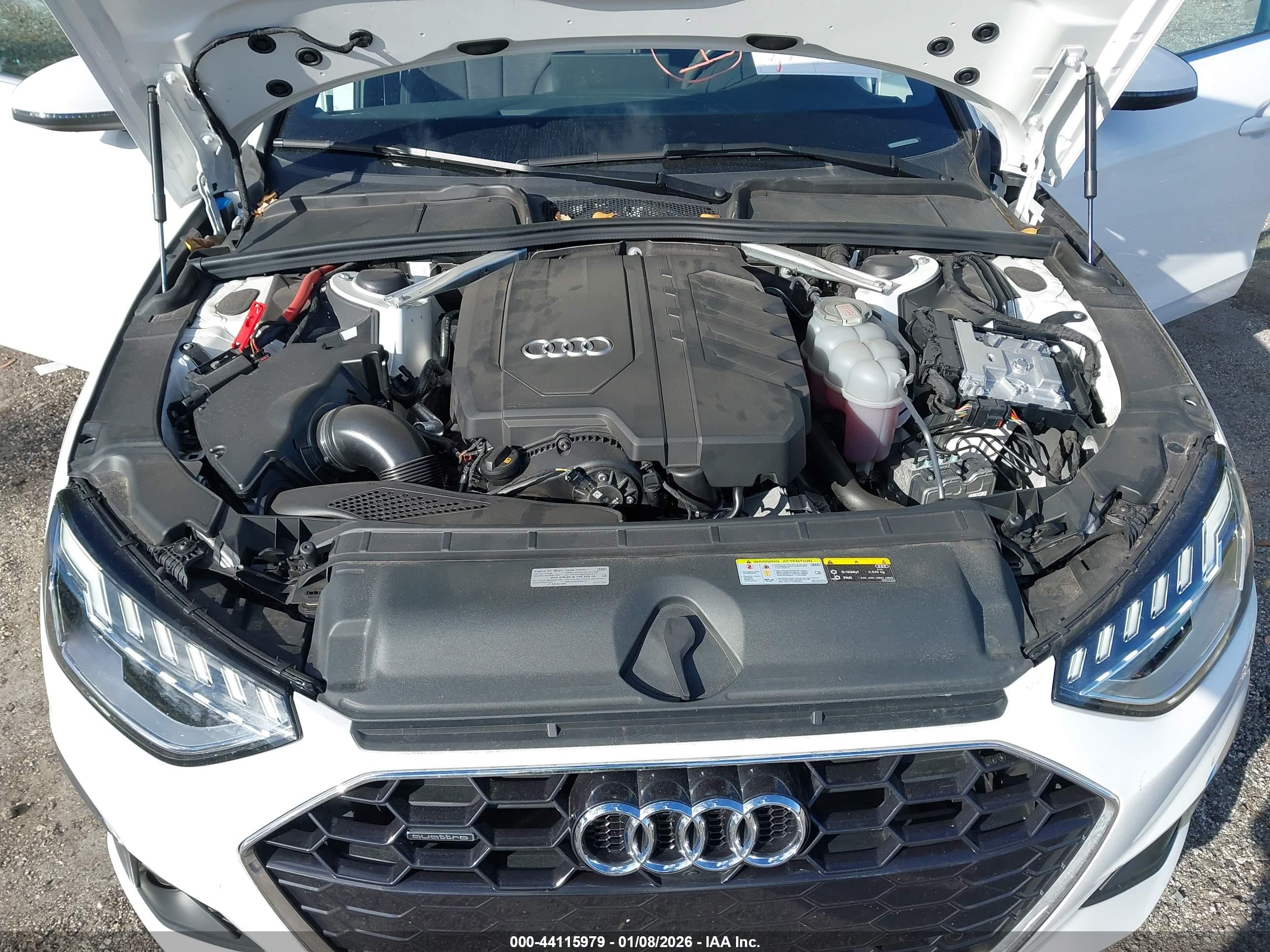 AUDI A4 image 10