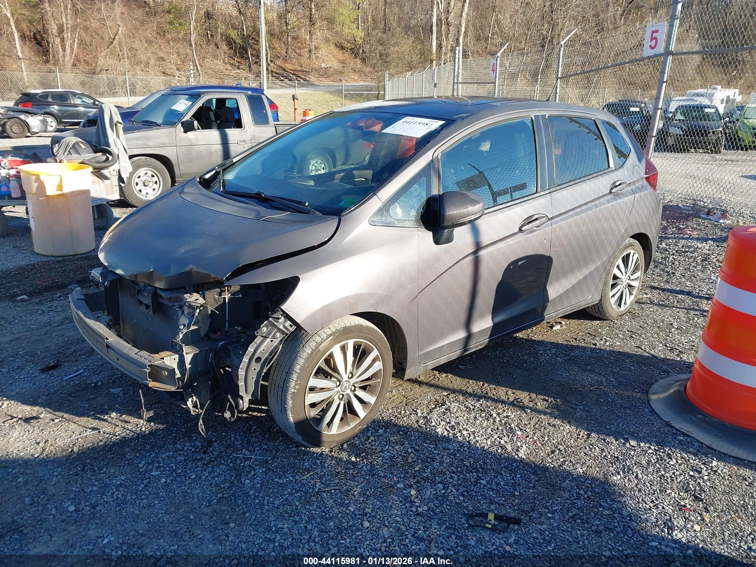 HONDA FIT image 2