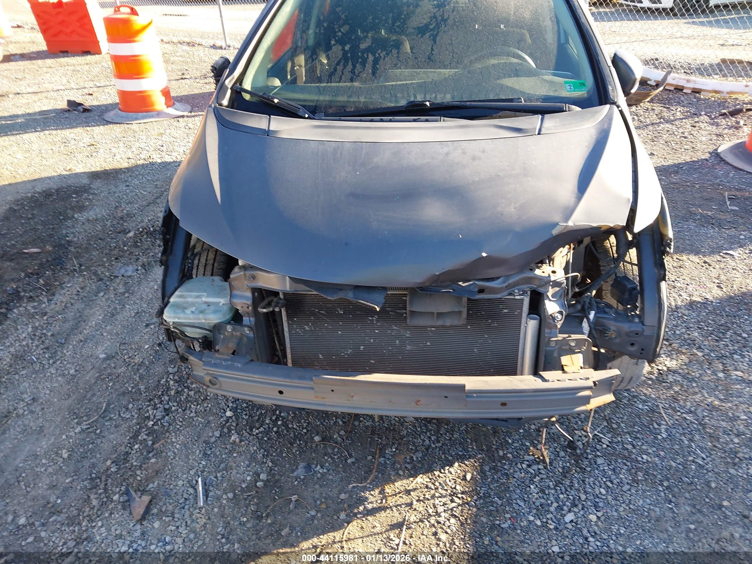 HONDA FIT image 6