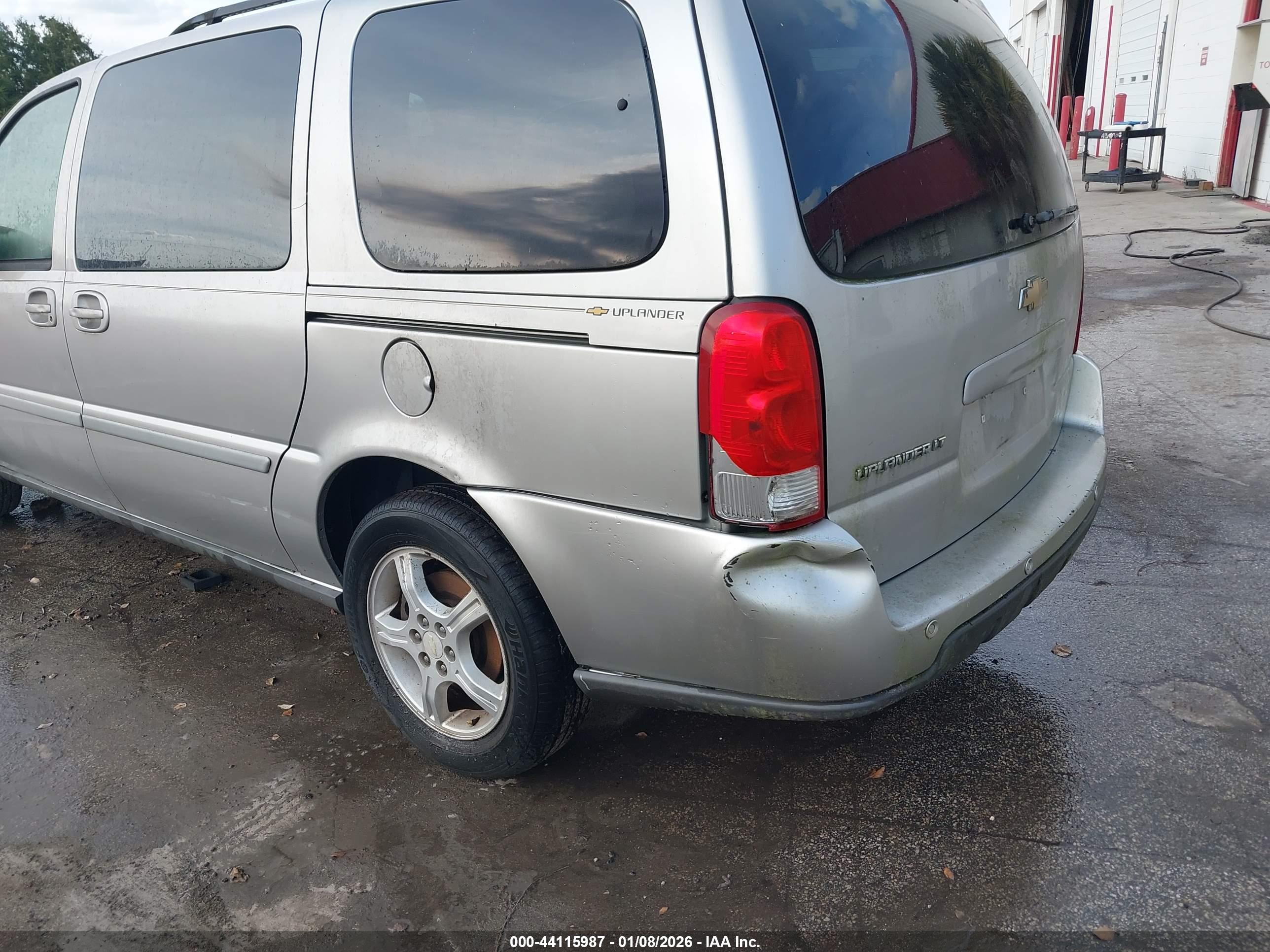 CHEVROLET UPLANDER image 6