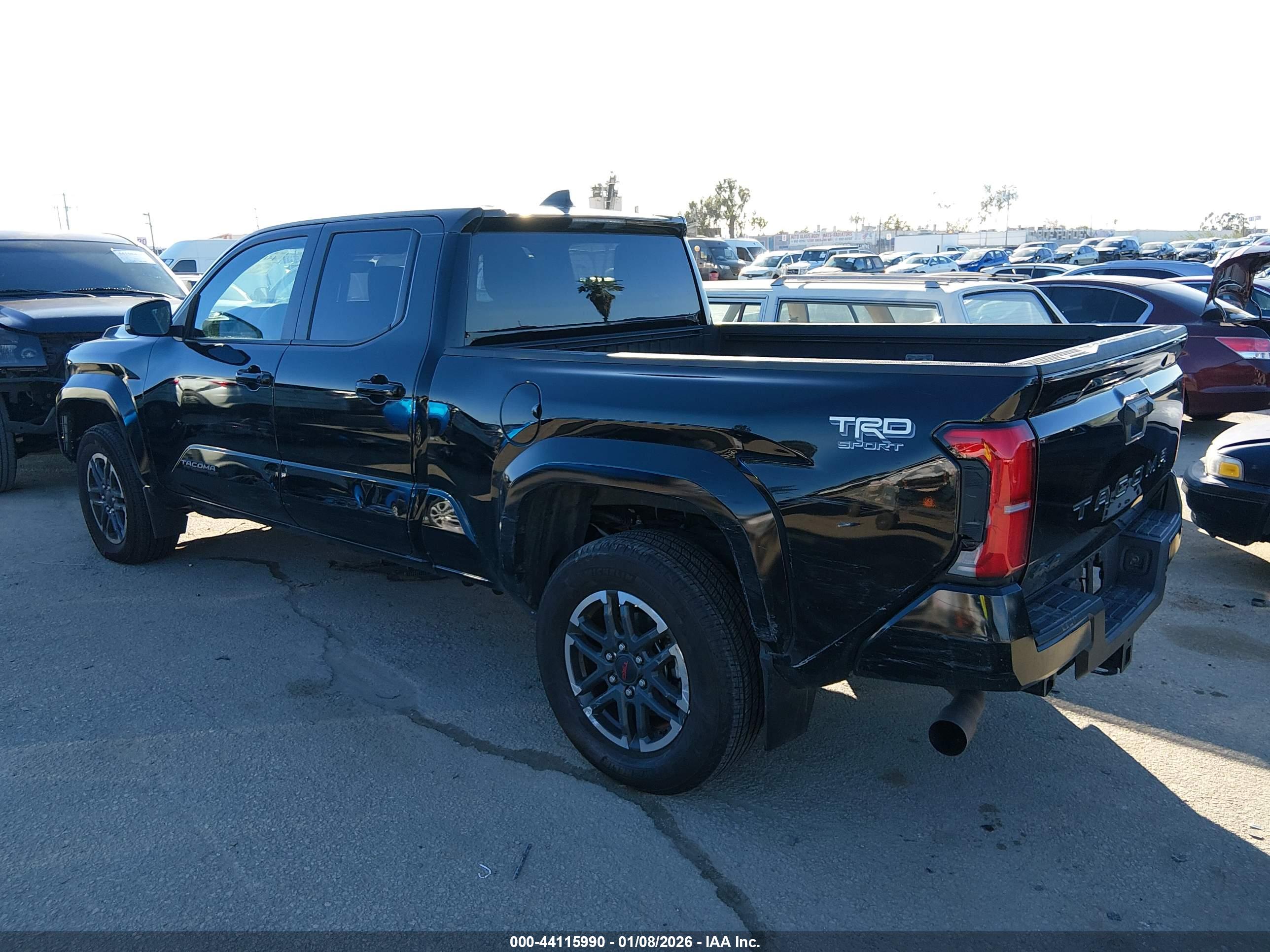 TOYOTA TACOMA image 3