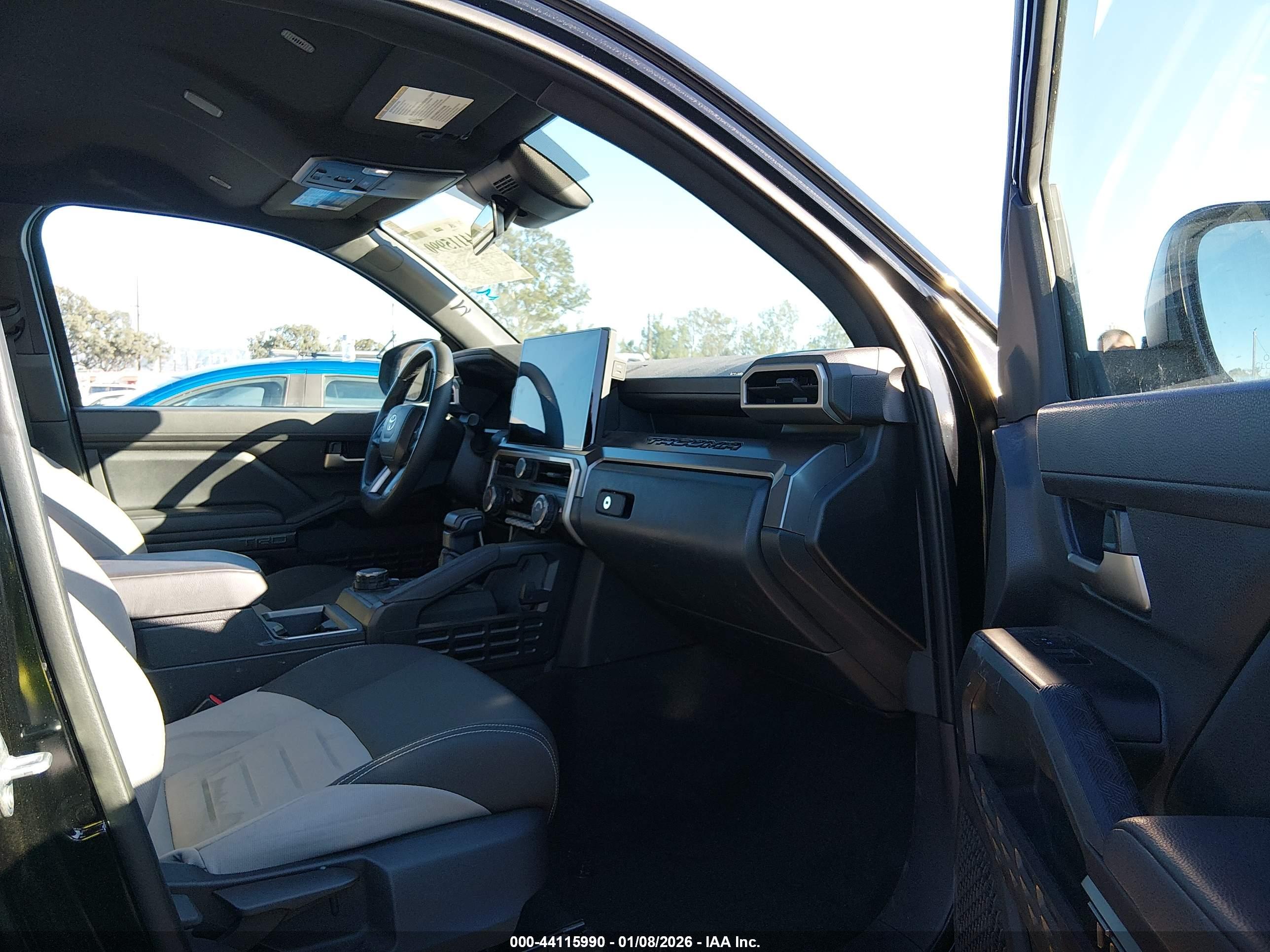 TOYOTA TACOMA image 5